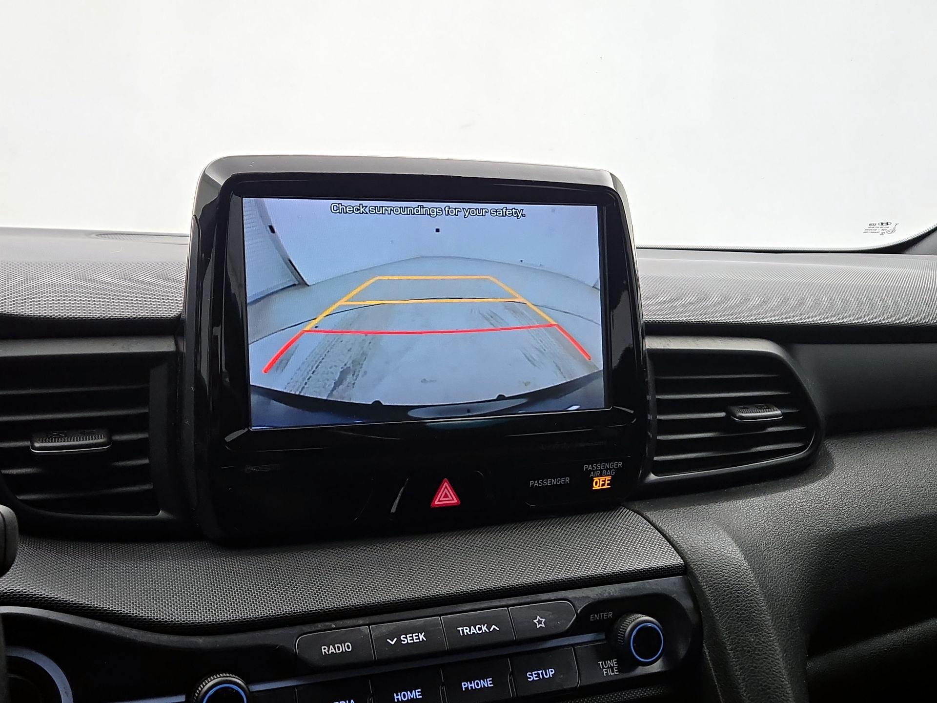 Thumbnail: 2020 Hyundai Veloster - 14