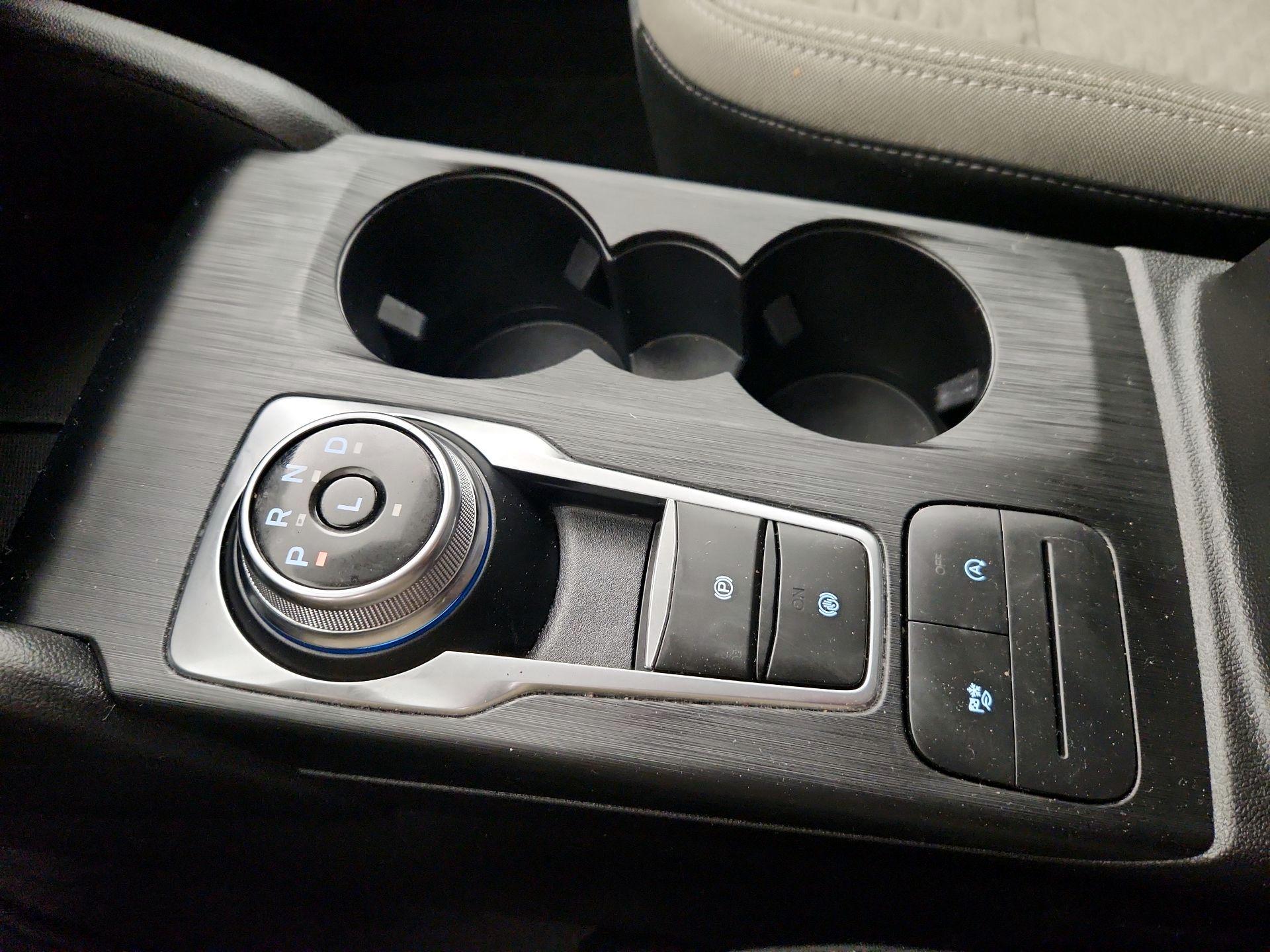 Thumbnail: 2022 Ford Escape - 17