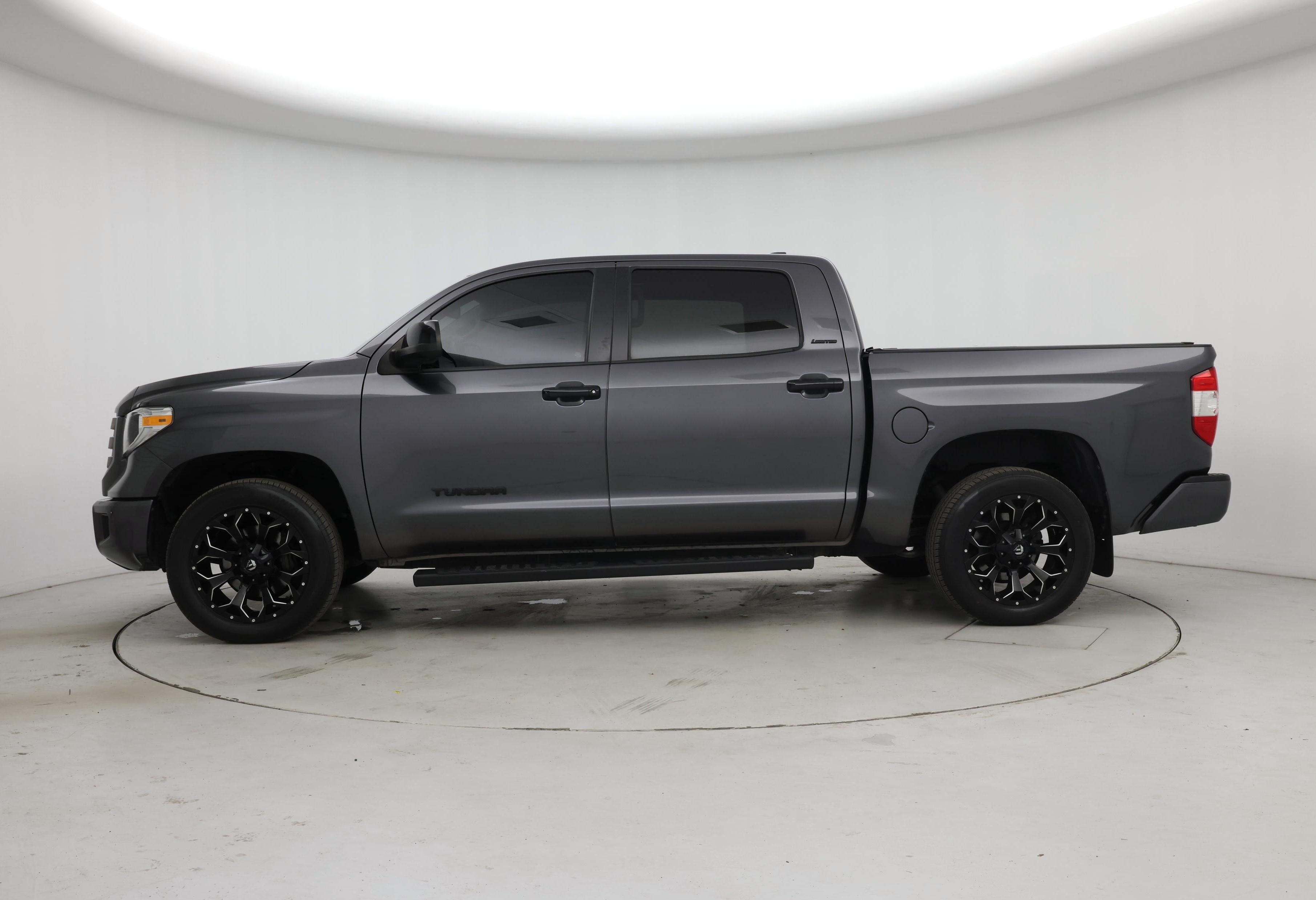 Thumbnail: 2021 Toyota Tundra - 3