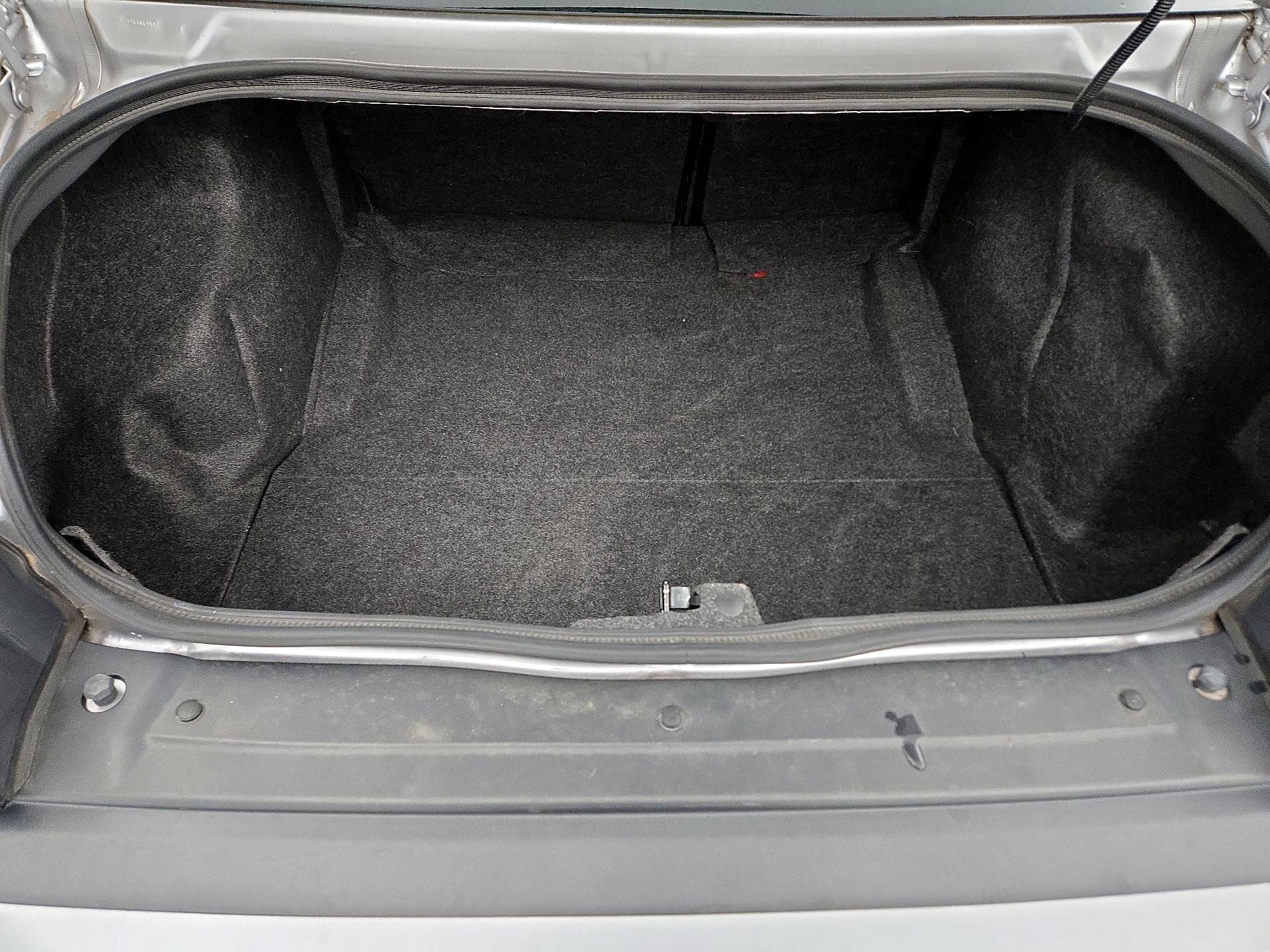 Thumbnail: 2016 Dodge Challenger - 18