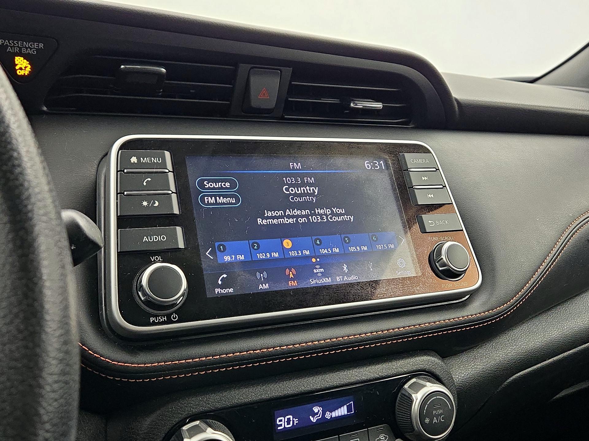 Thumbnail: 2020 Nissan Kicks - 14