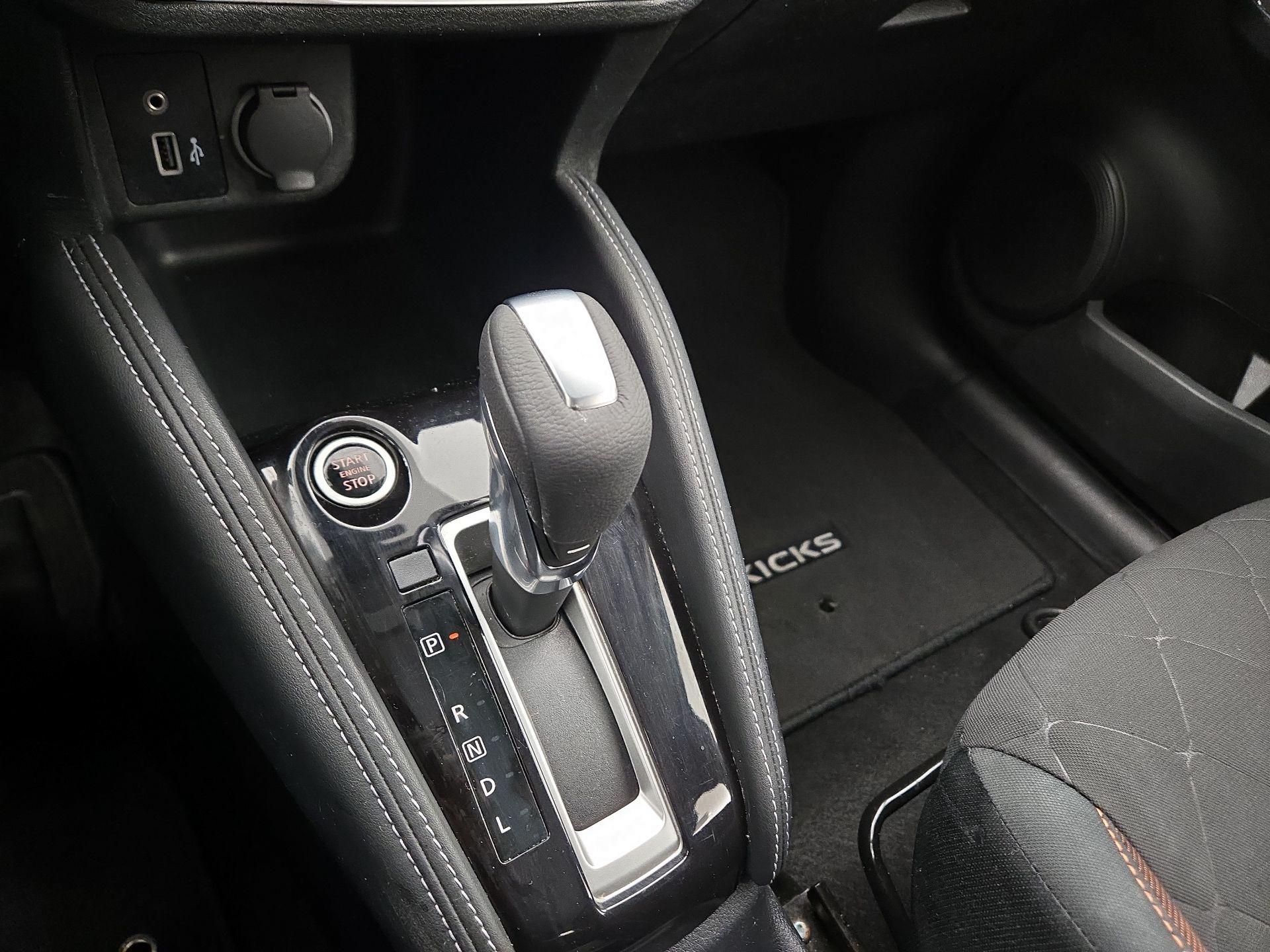 Thumbnail: 2020 Nissan Kicks - 16