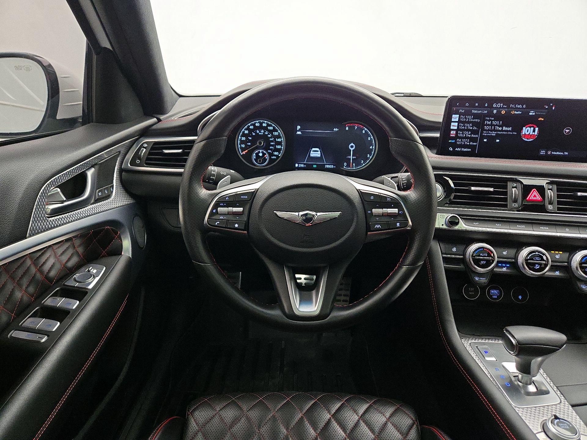 Thumbnail: 2022 Genesis G70 - 10