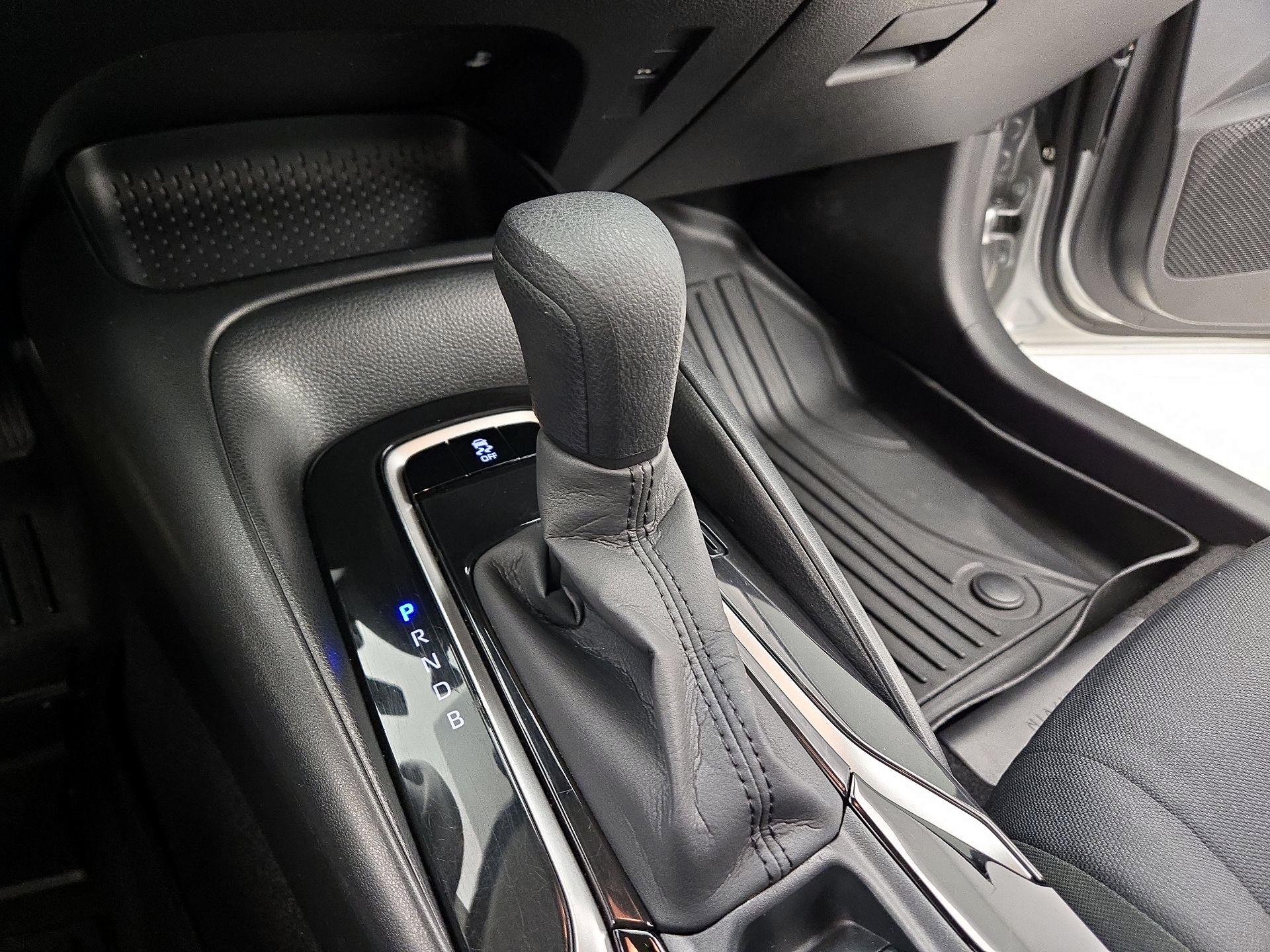 Thumbnail: 2022 Toyota Corolla - 17