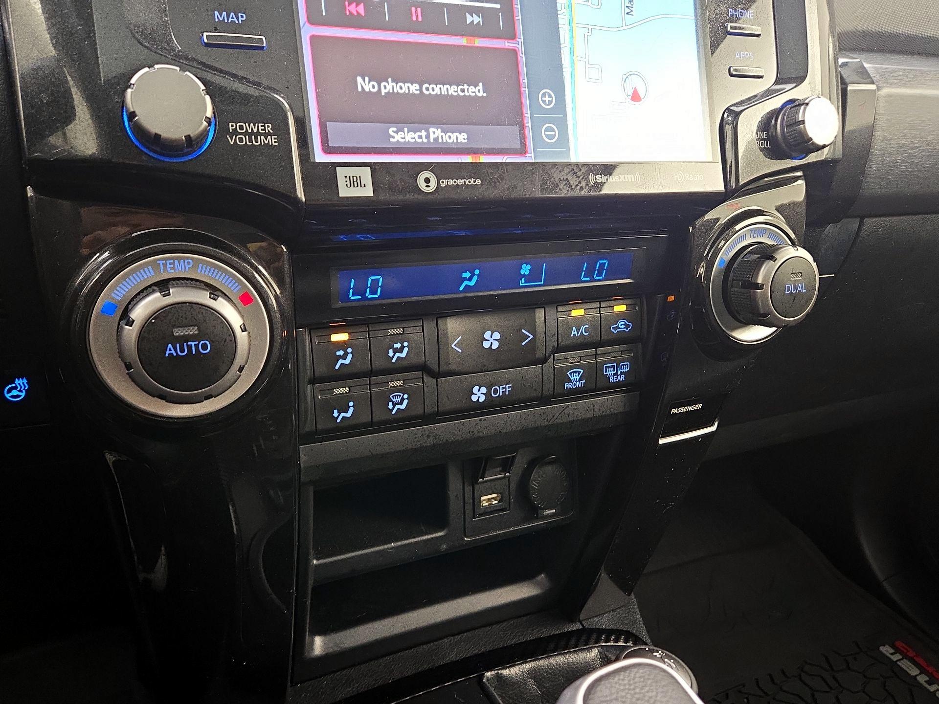 Thumbnail: 2024 Toyota 4Runner - 17