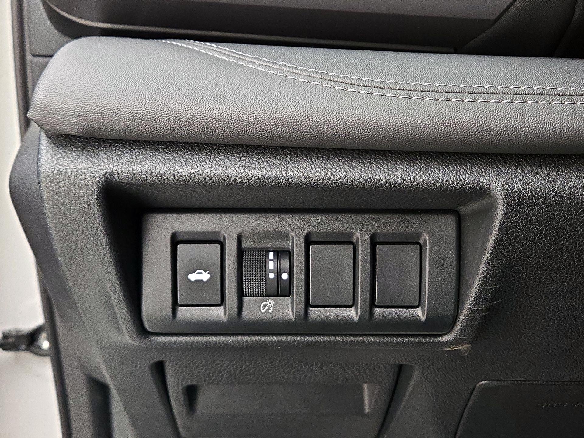 Thumbnail: 2022 Subaru Legacy - 13