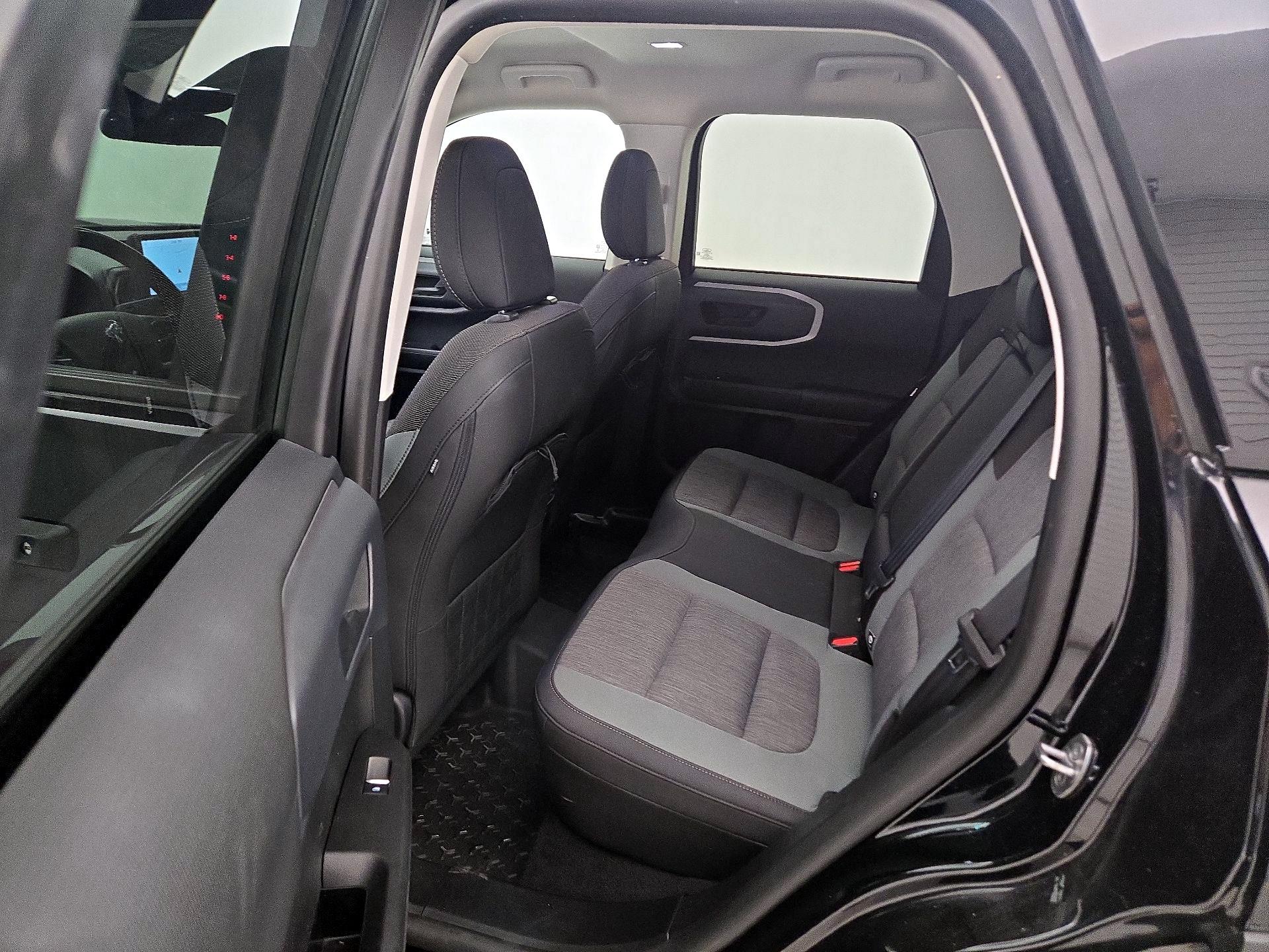 Thumbnail: 2021 Ford Bronco Sport - 20