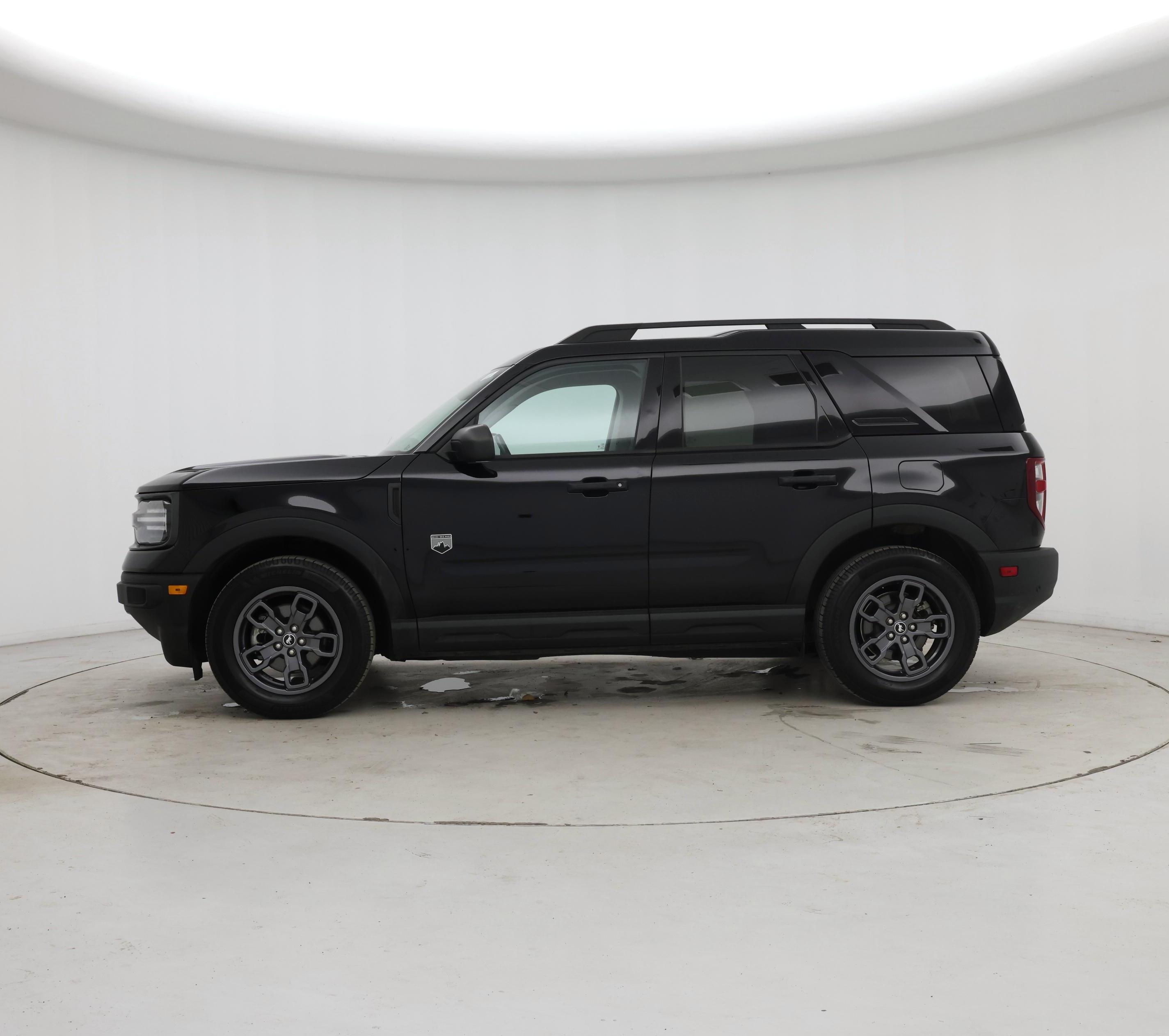 Thumbnail: 2021 Ford Bronco Sport - 3