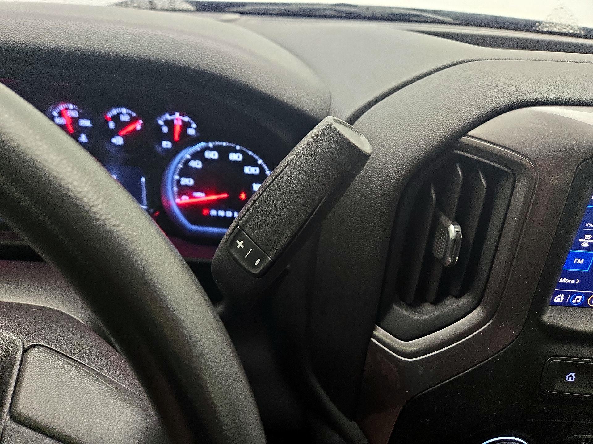 Thumbnail: 2023 Chevrolet Silverado 1500 - 17