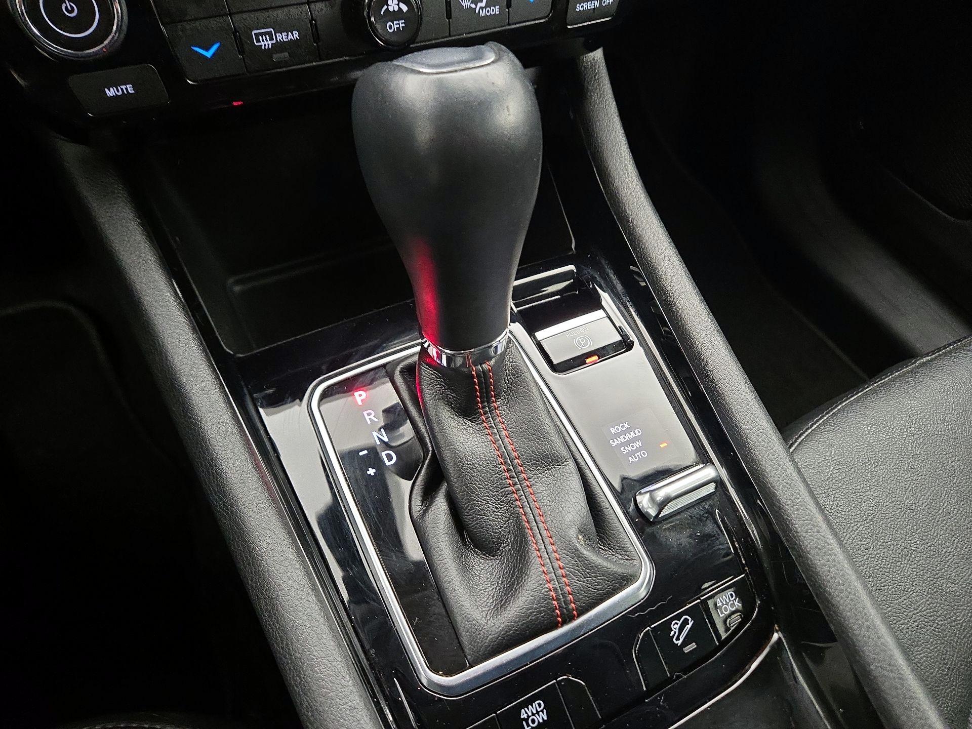 Thumbnail: 2022 Jeep Compass - 17