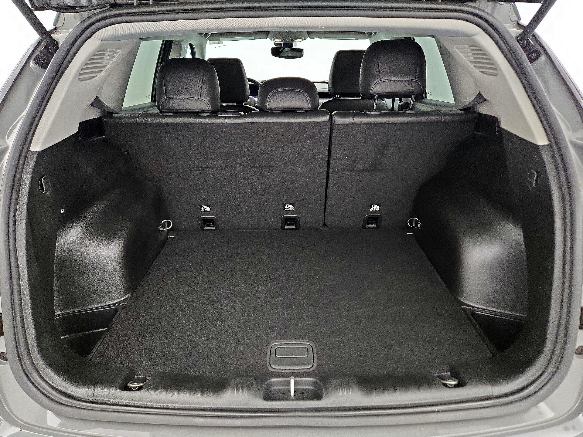 Thumbnail: 2022 Jeep Compass - 20