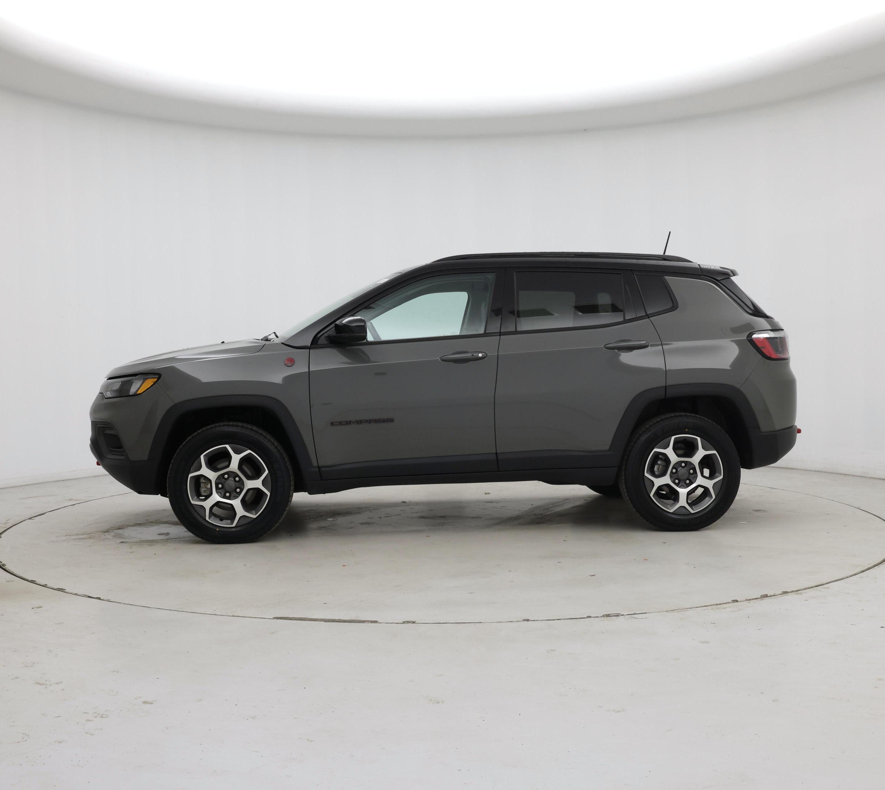 Thumbnail: 2022 Jeep Compass - 3