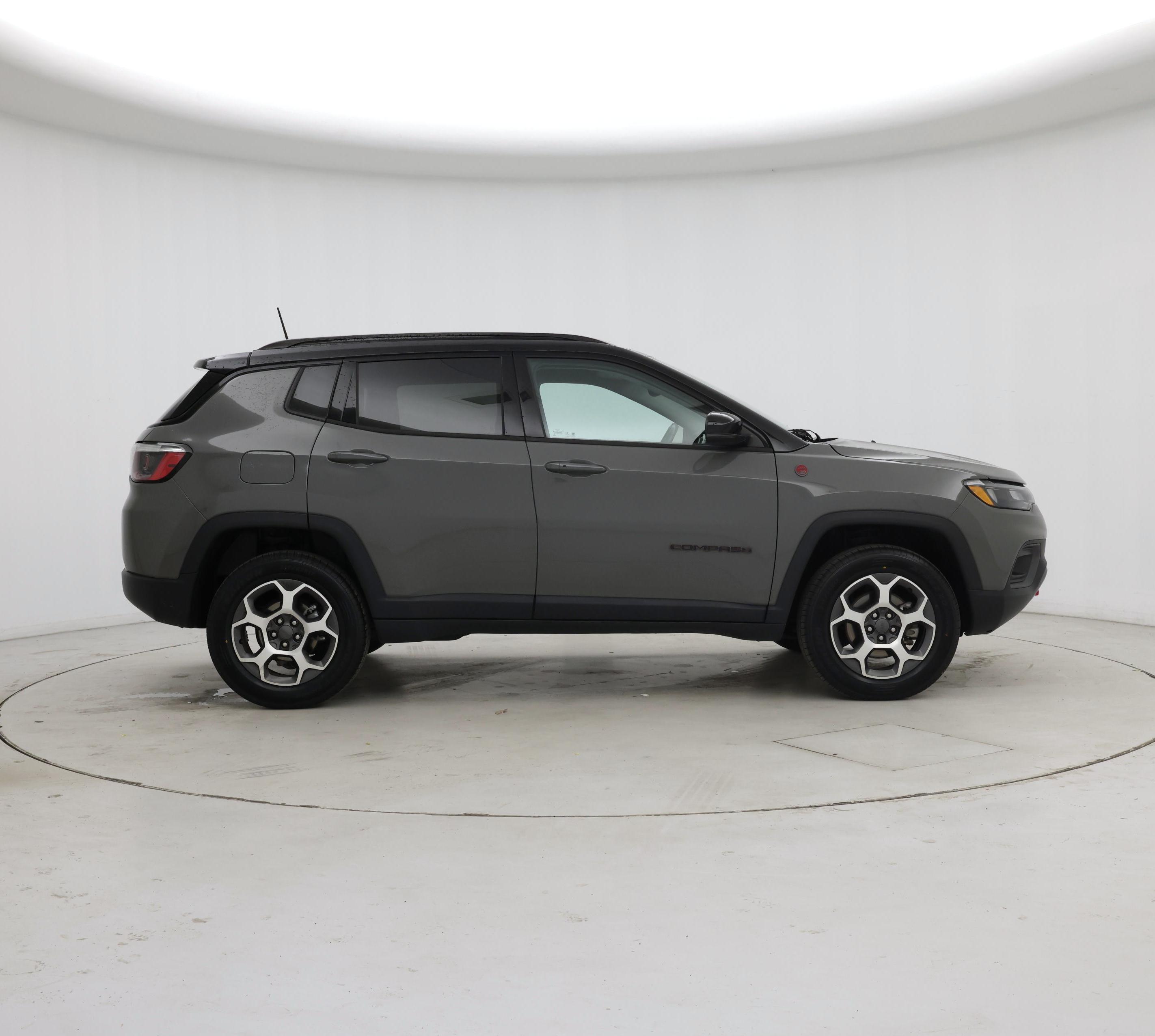 Thumbnail: 2022 Jeep Compass - 7
