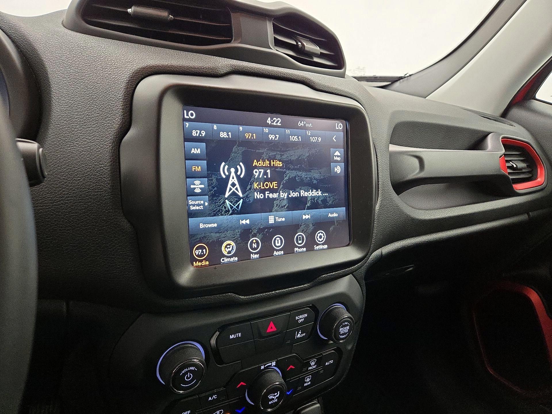 Thumbnail: 2023 Jeep Renegade - 15