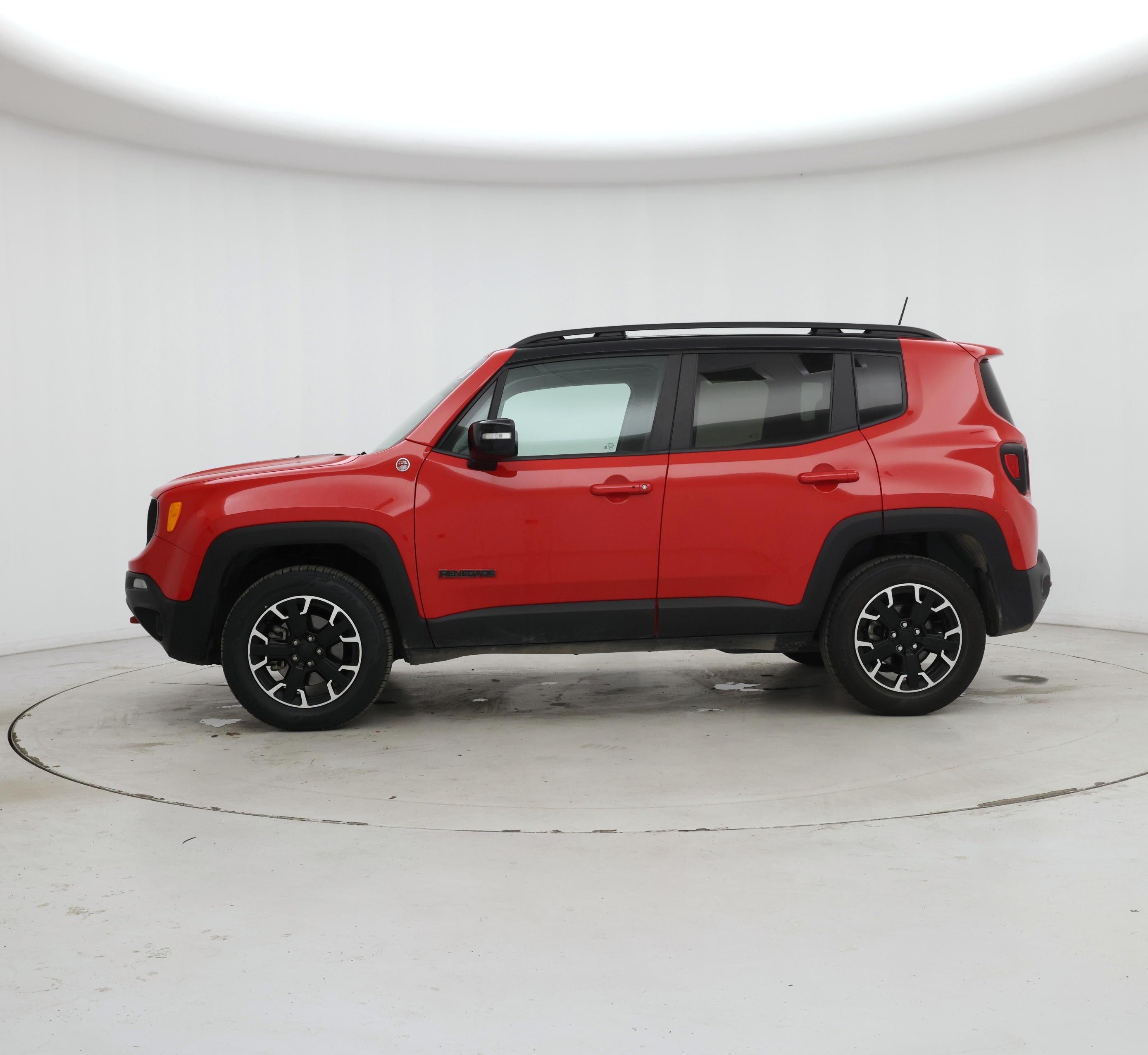 Thumbnail: 2023 Jeep Renegade - 3