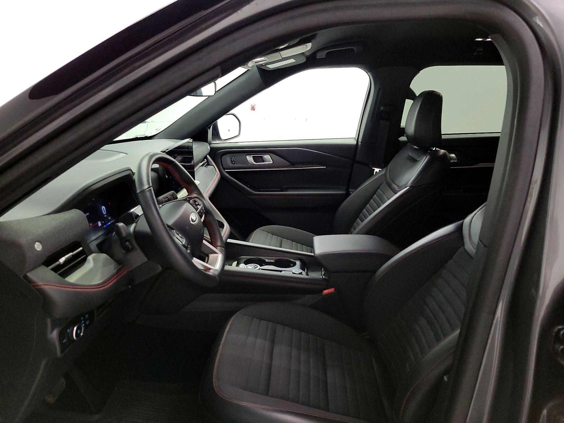 Thumbnail: 2025 Ford Explorer - 11