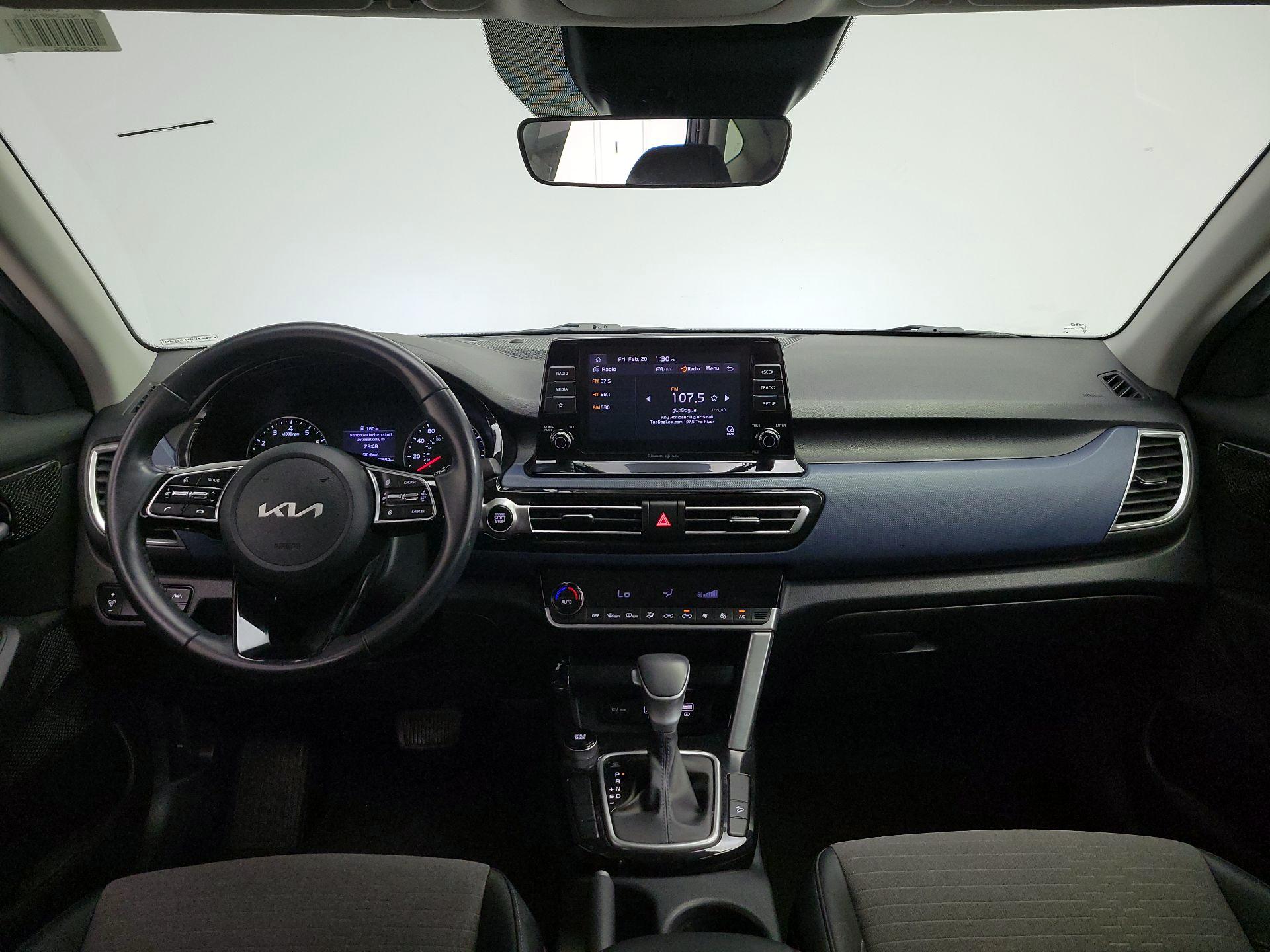 Thumbnail: 2023 Kia Seltos - 9