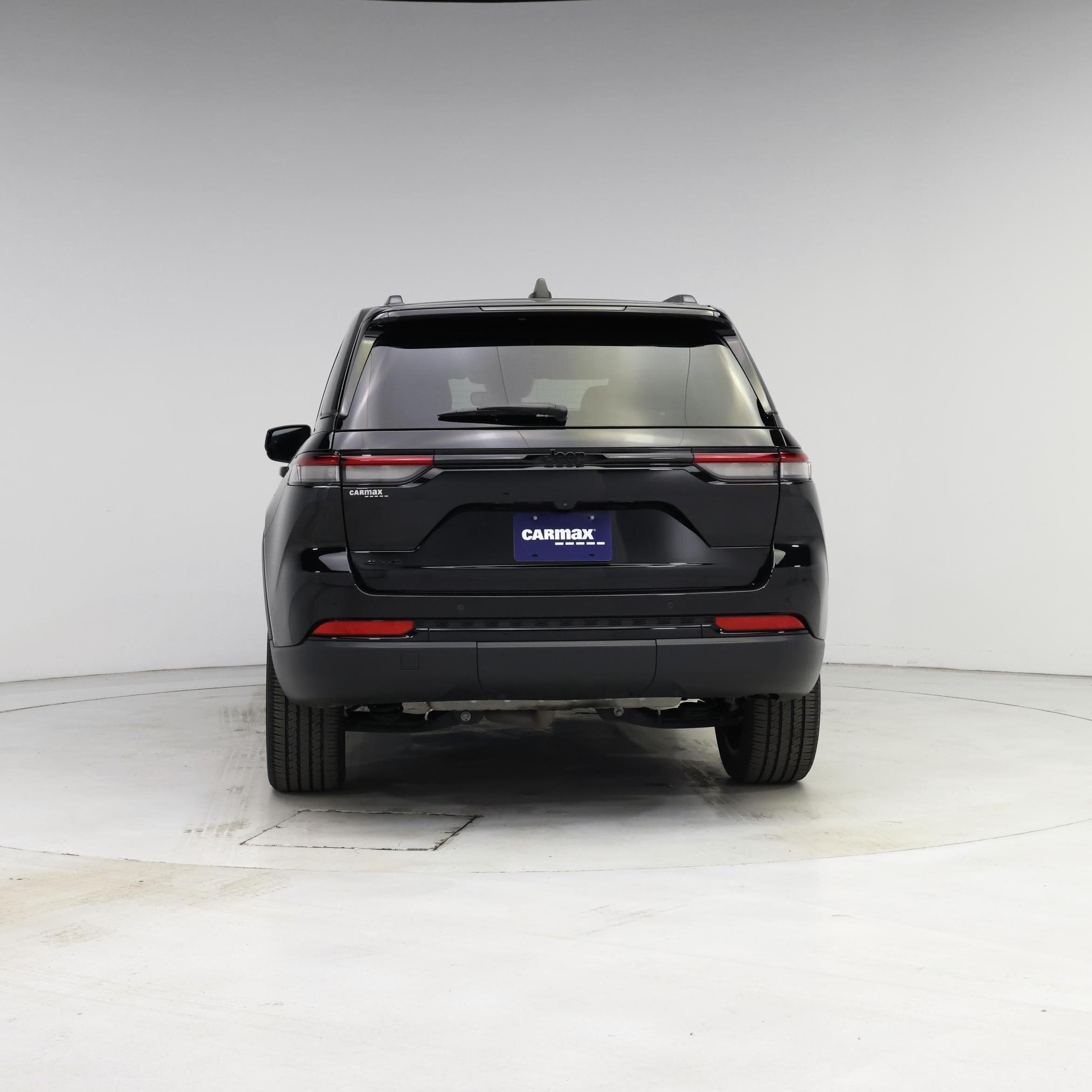 Thumbnail: 2023 Jeep Grand Cherokee - 6