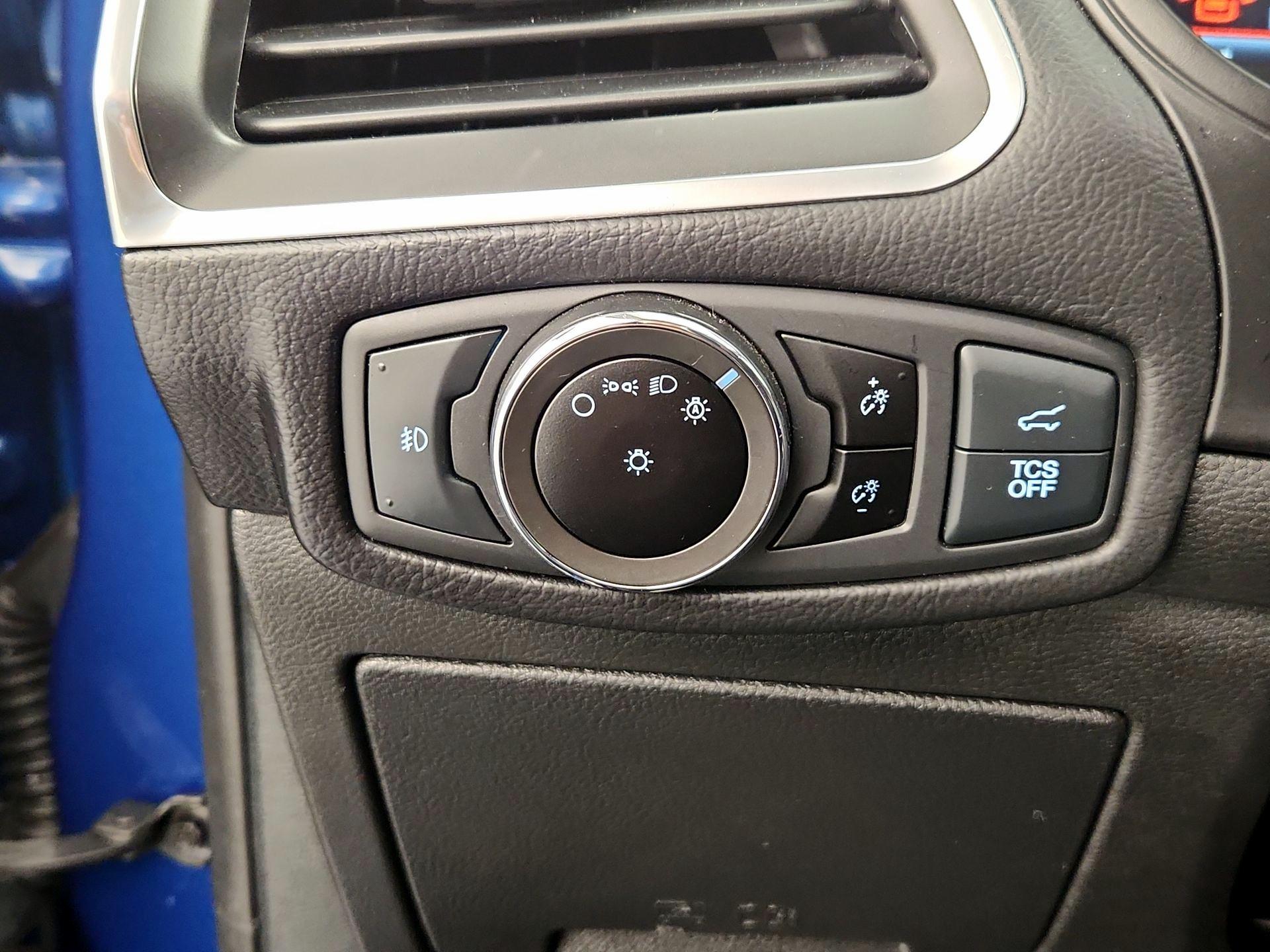 Thumbnail: 2023 Ford Edge - 13