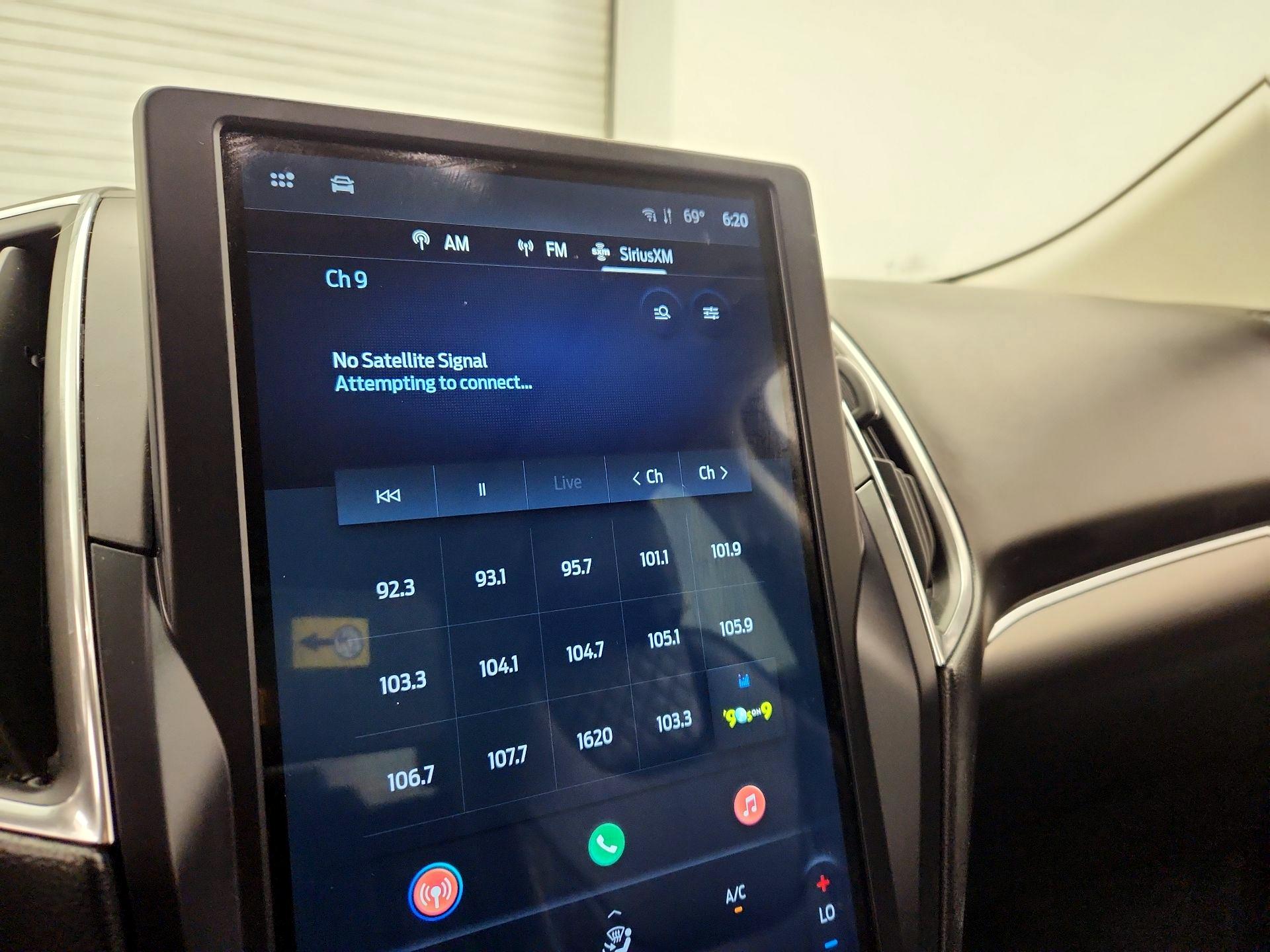 Thumbnail: 2023 Ford Edge - 15