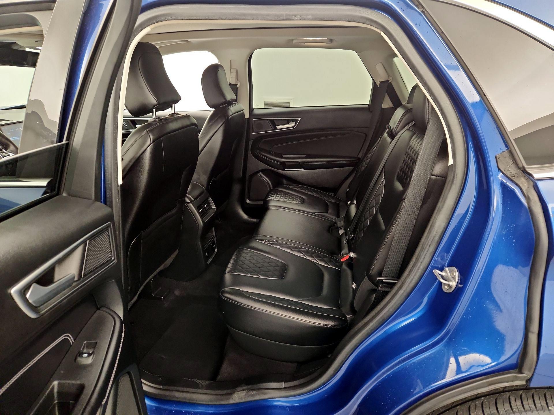 Thumbnail: 2023 Ford Edge - 19