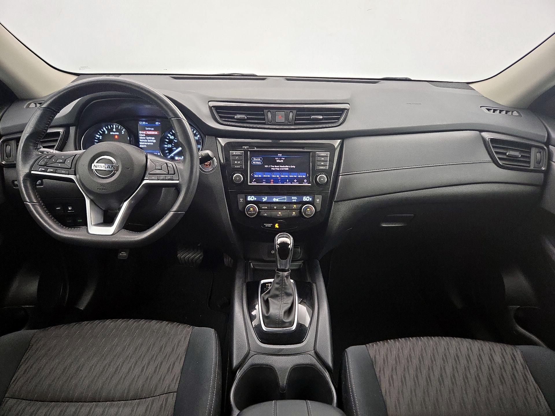 Thumbnail: 2018 Nissan Rogue - 9