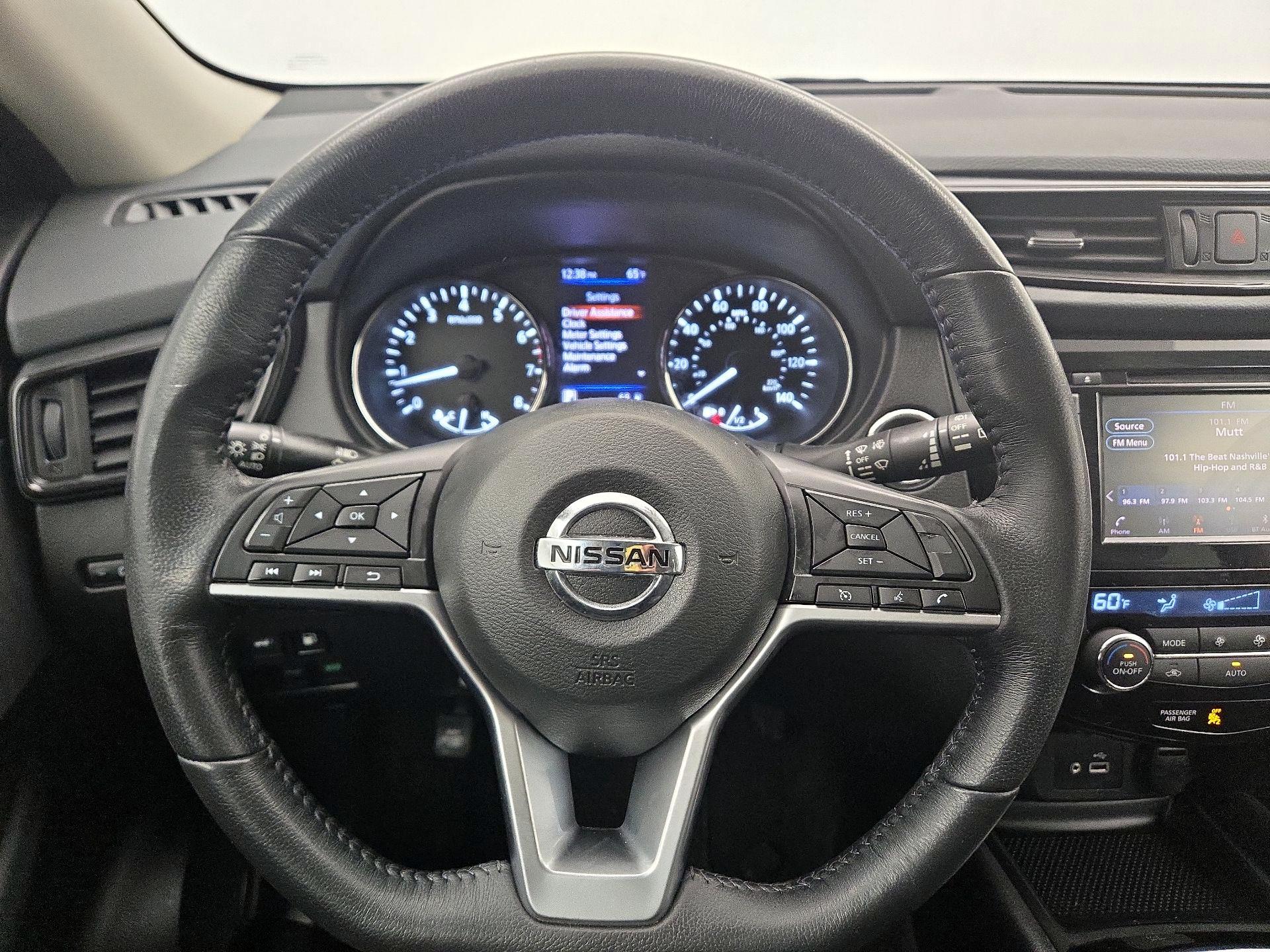 Thumbnail: 2018 Nissan Rogue - 10