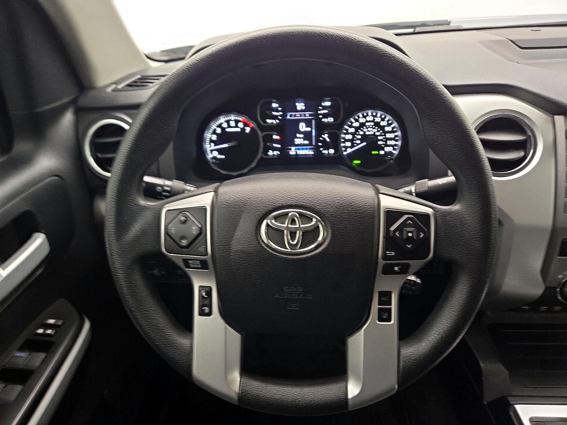 Thumbnail: 2021 Toyota Tundra - 10