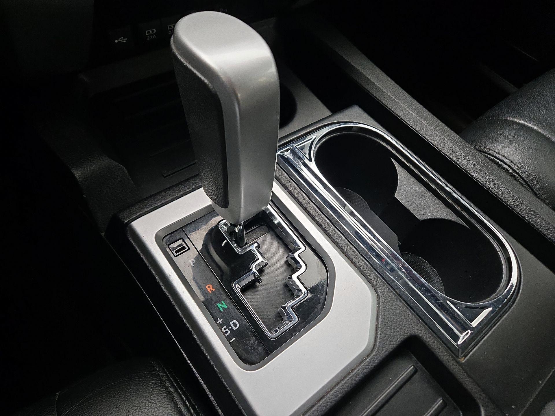 Thumbnail: 2021 Toyota Tundra - 17