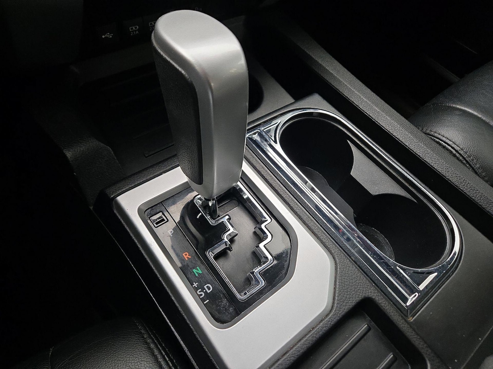 2021 Toyota Tundra SR5 - Photo 18
