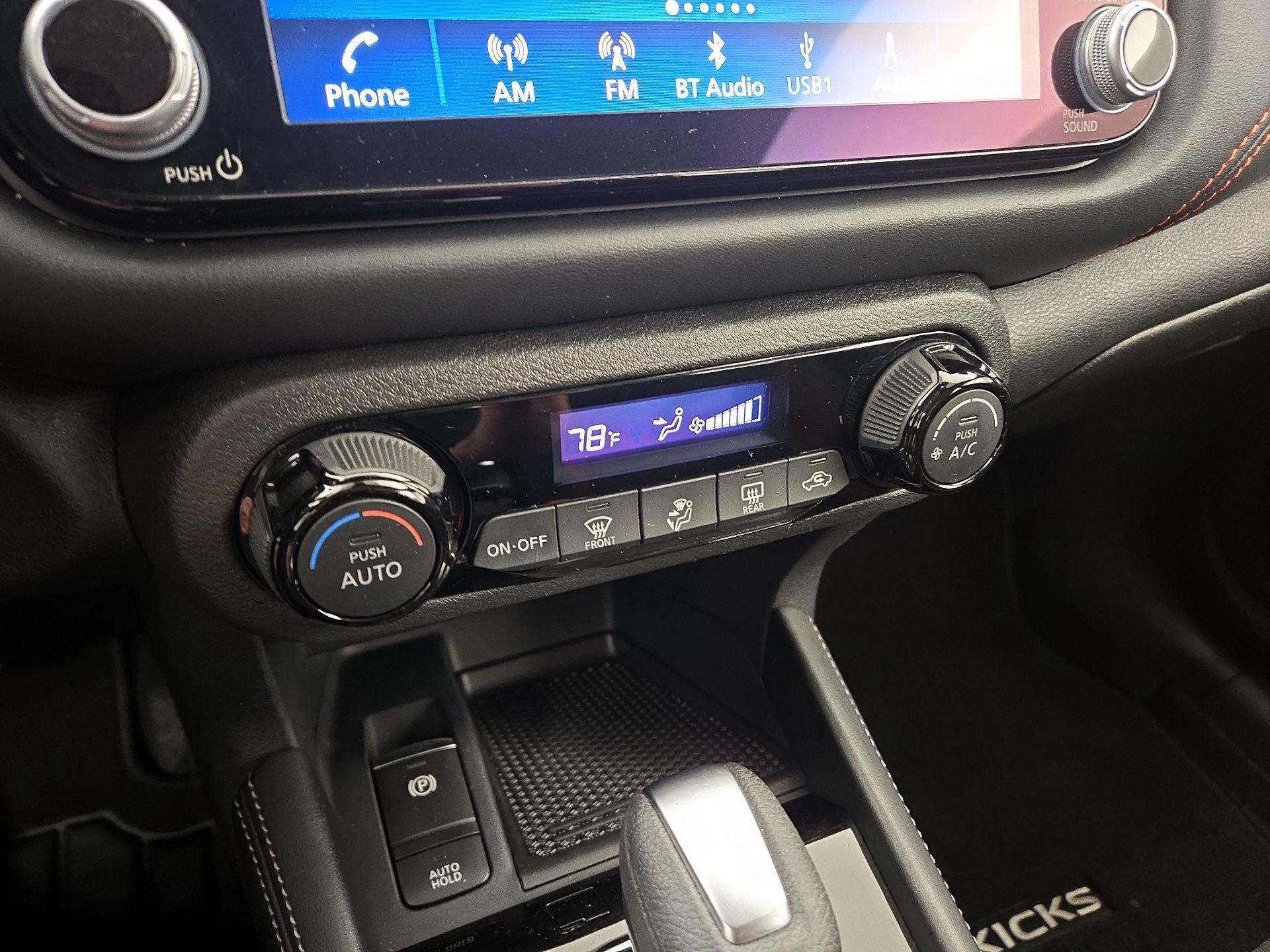 Thumbnail: 2024 Nissan Kicks - 15