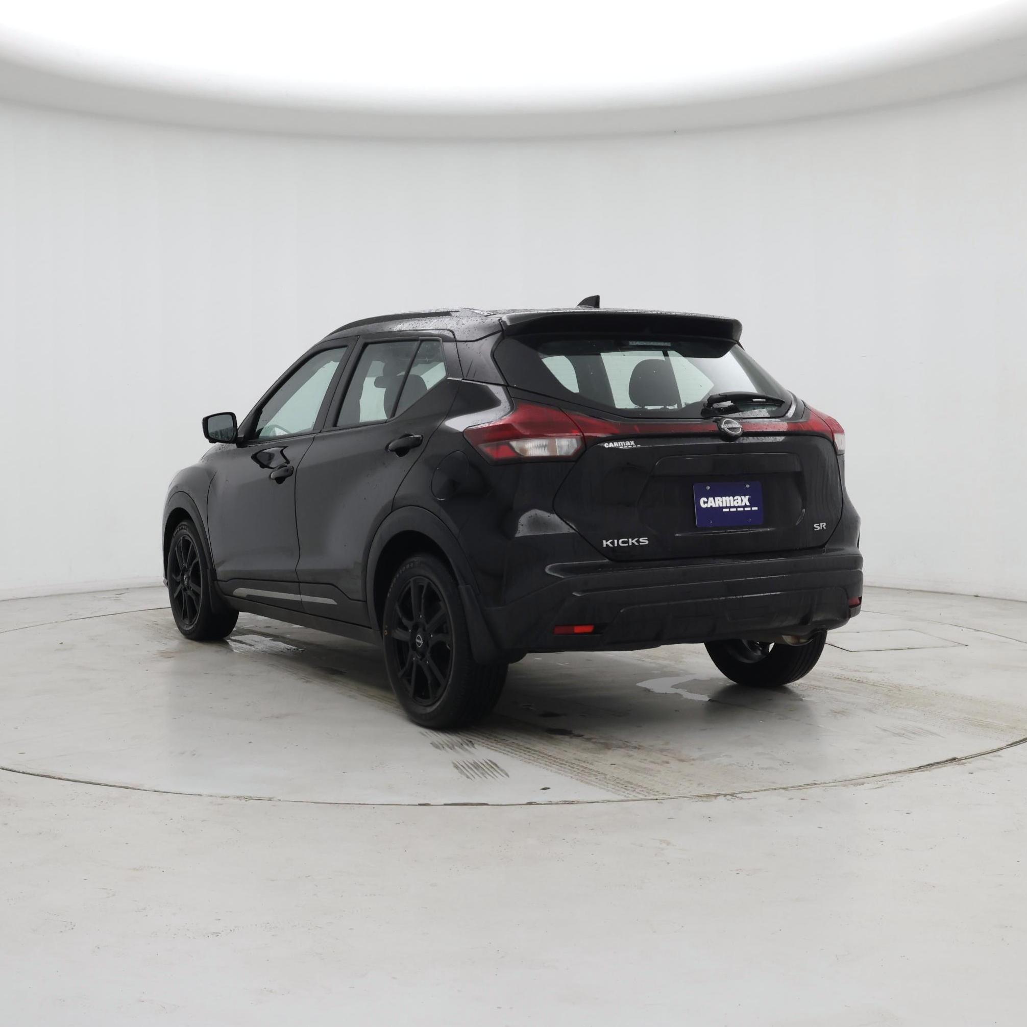 Thumbnail: 2024 Nissan Kicks - 2