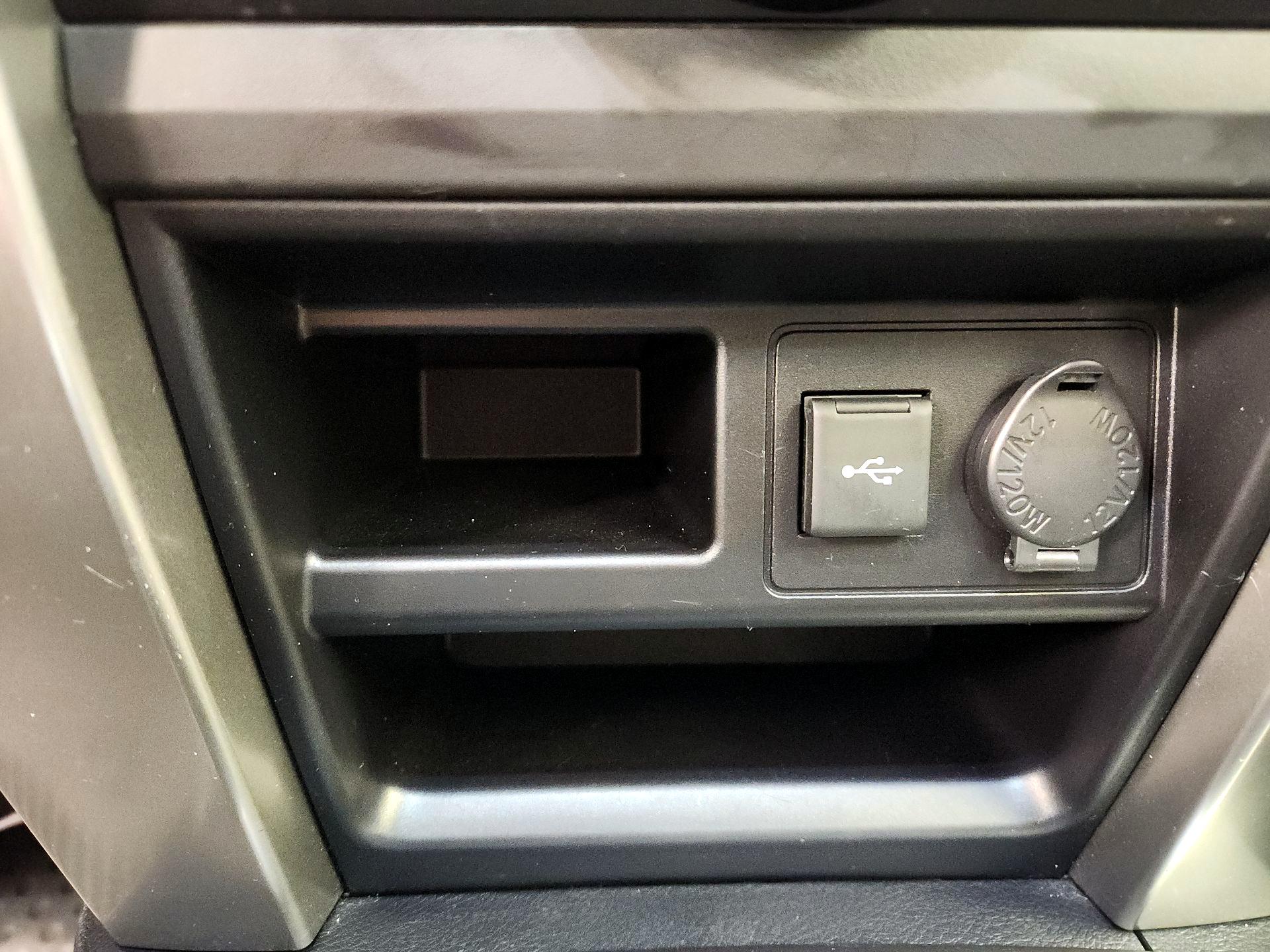 Thumbnail: 2023 Toyota 4Runner - 18