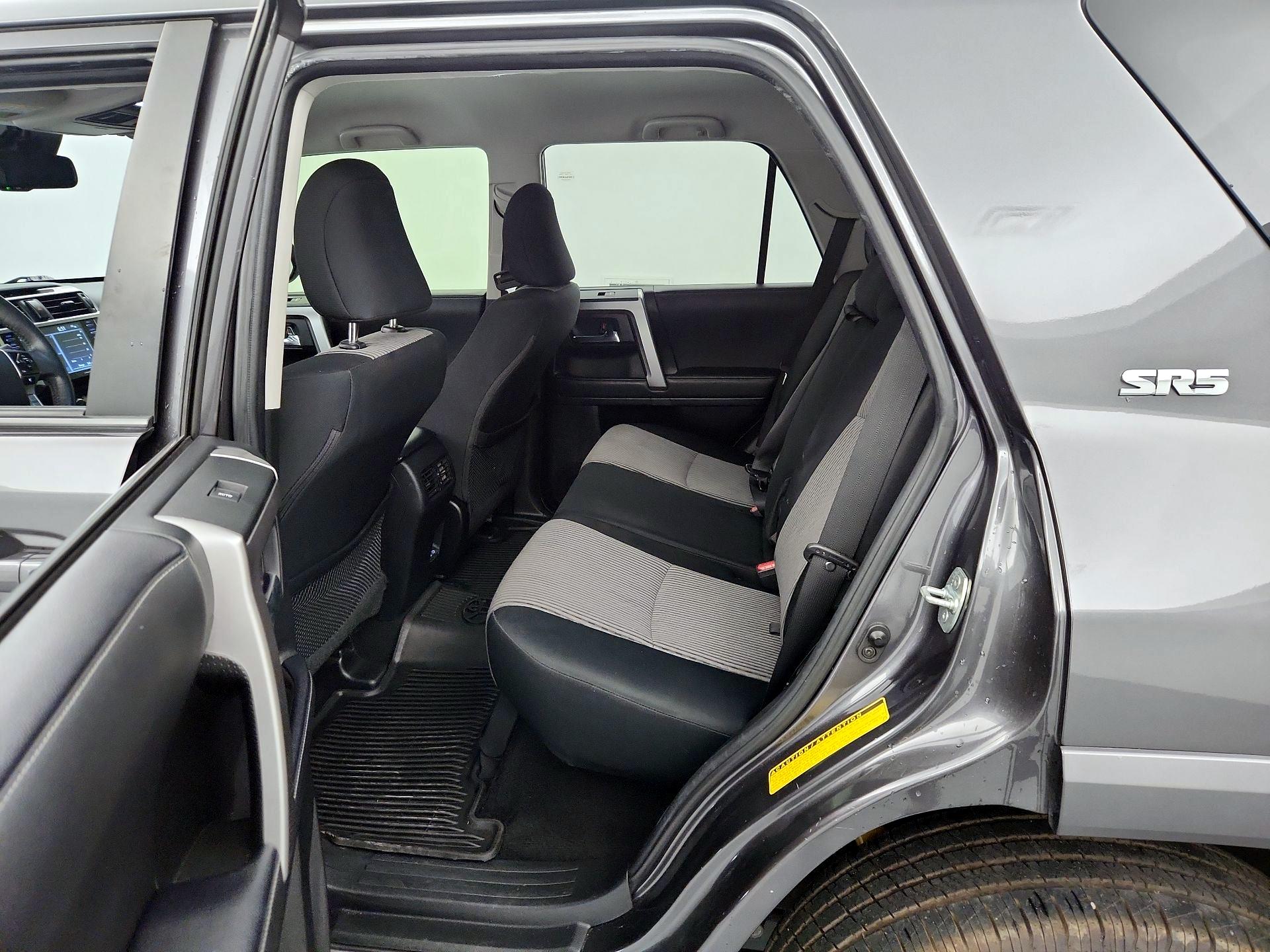 Thumbnail: 2023 Toyota 4Runner - 19