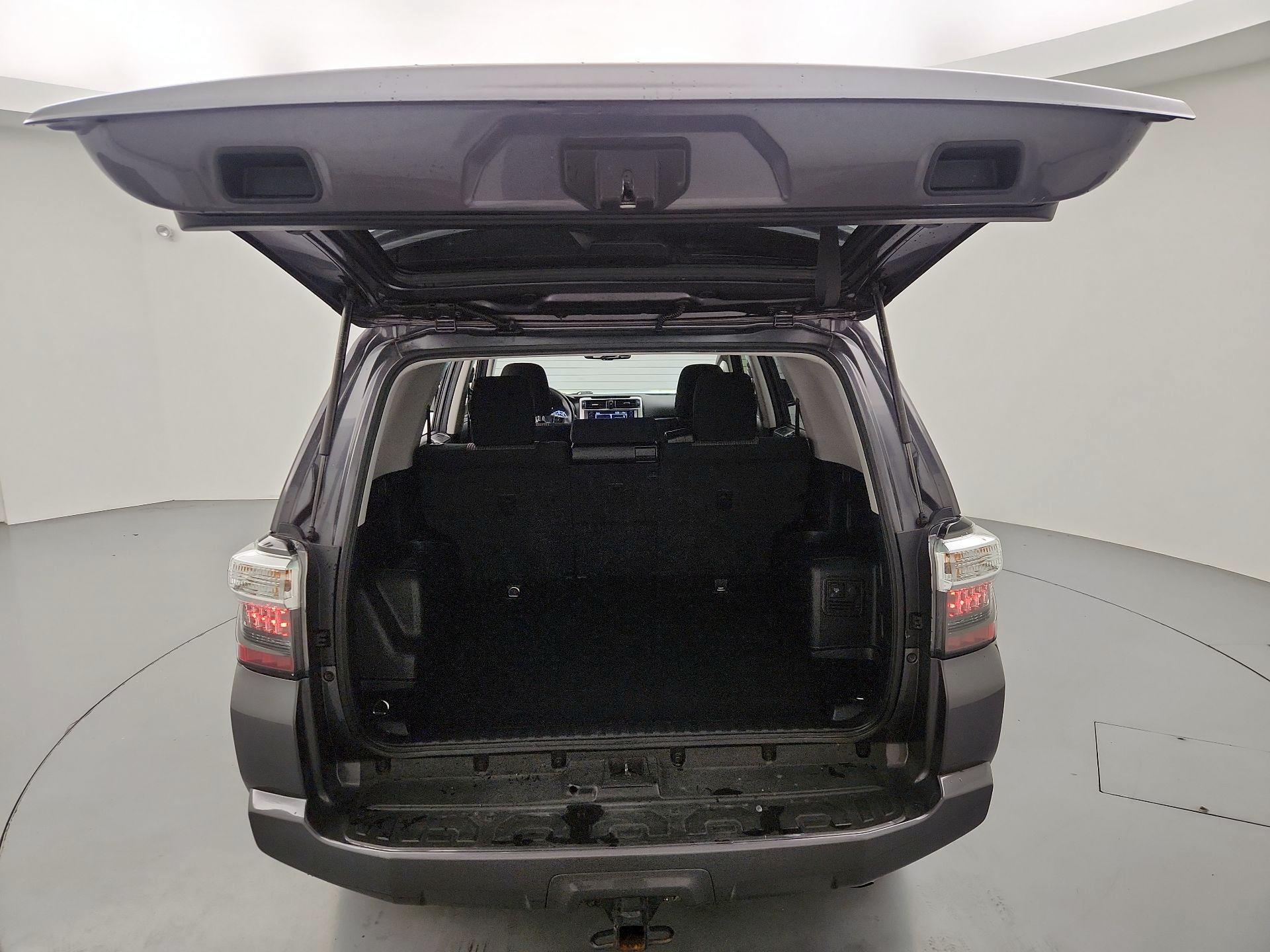 Thumbnail: 2023 Toyota 4Runner - 20