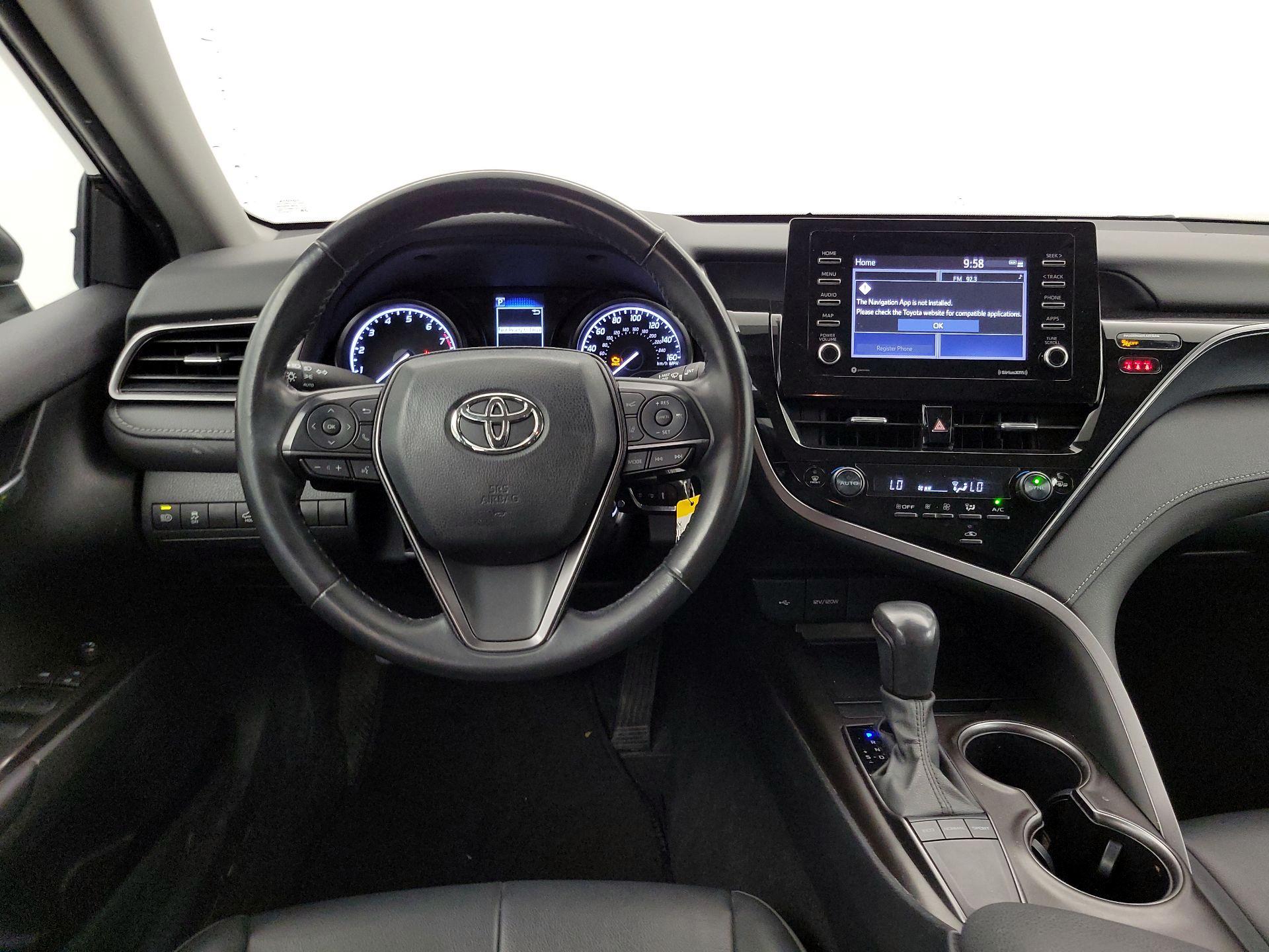 Thumbnail: 2024 Toyota Camry - 10