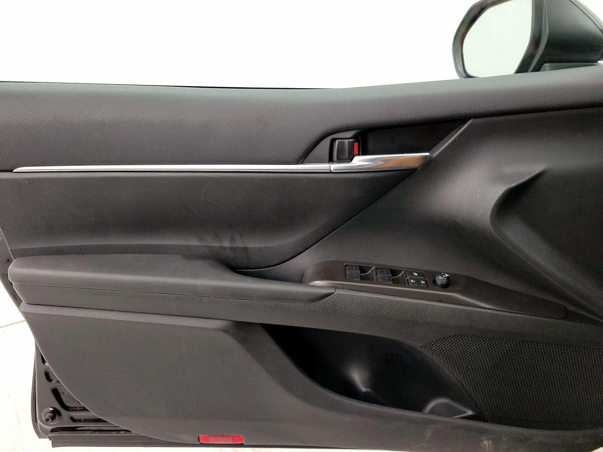 Thumbnail: 2024 Toyota Camry - 12