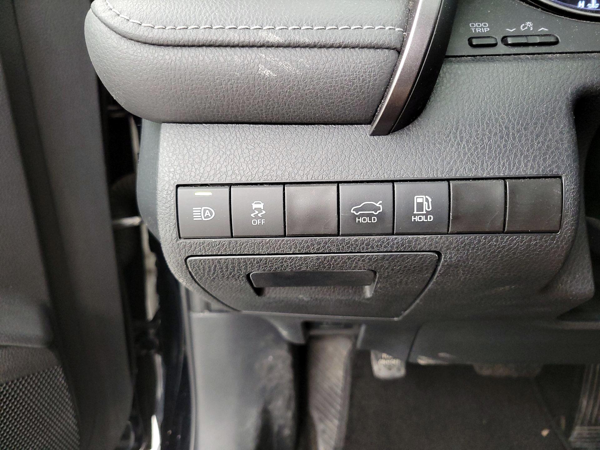 Thumbnail: 2024 Toyota Camry - 13