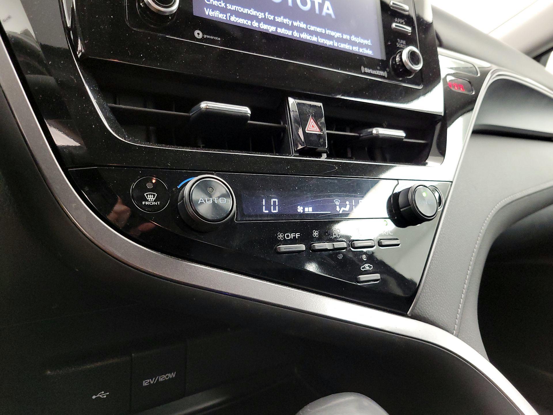 Thumbnail: 2024 Toyota Camry - 16