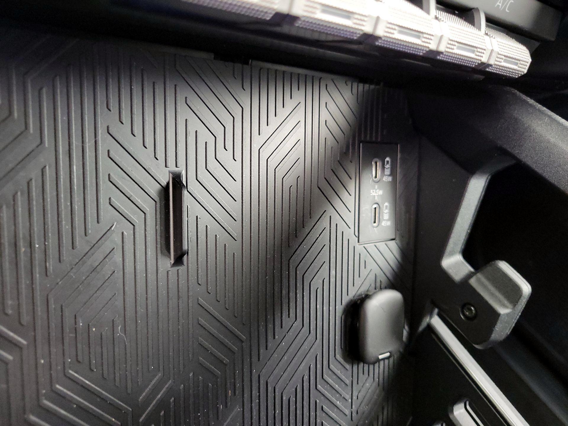 Thumbnail: 2025 Toyota 4Runner - 19