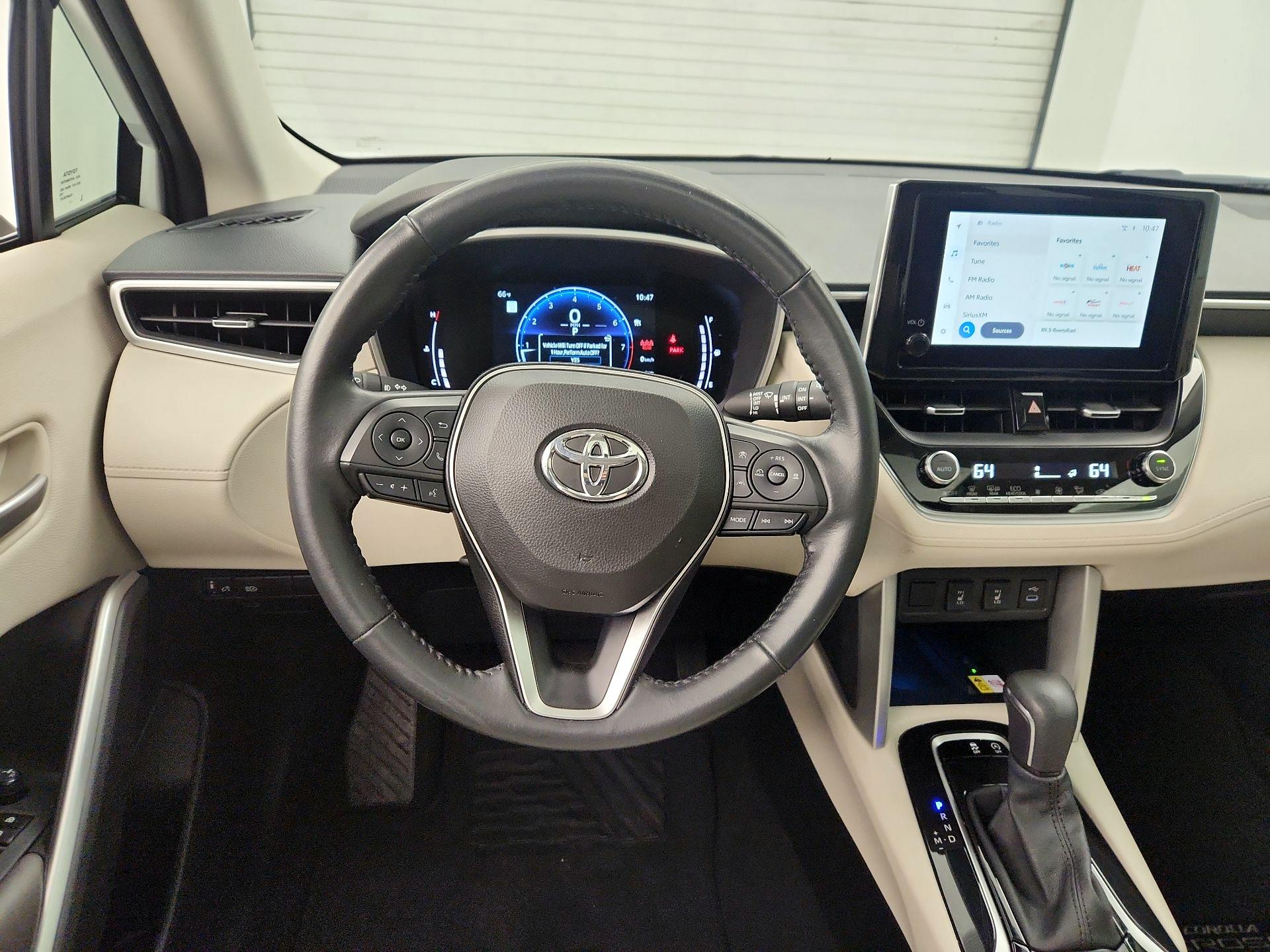 Thumbnail: 2023 Toyota Corolla Cross - 10