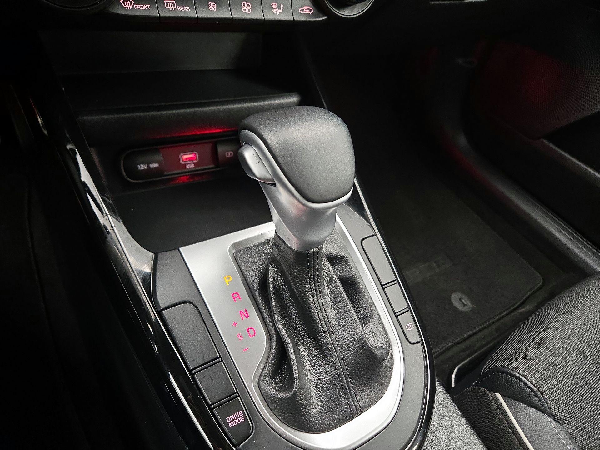 Thumbnail: 2022 Kia Forte - 18