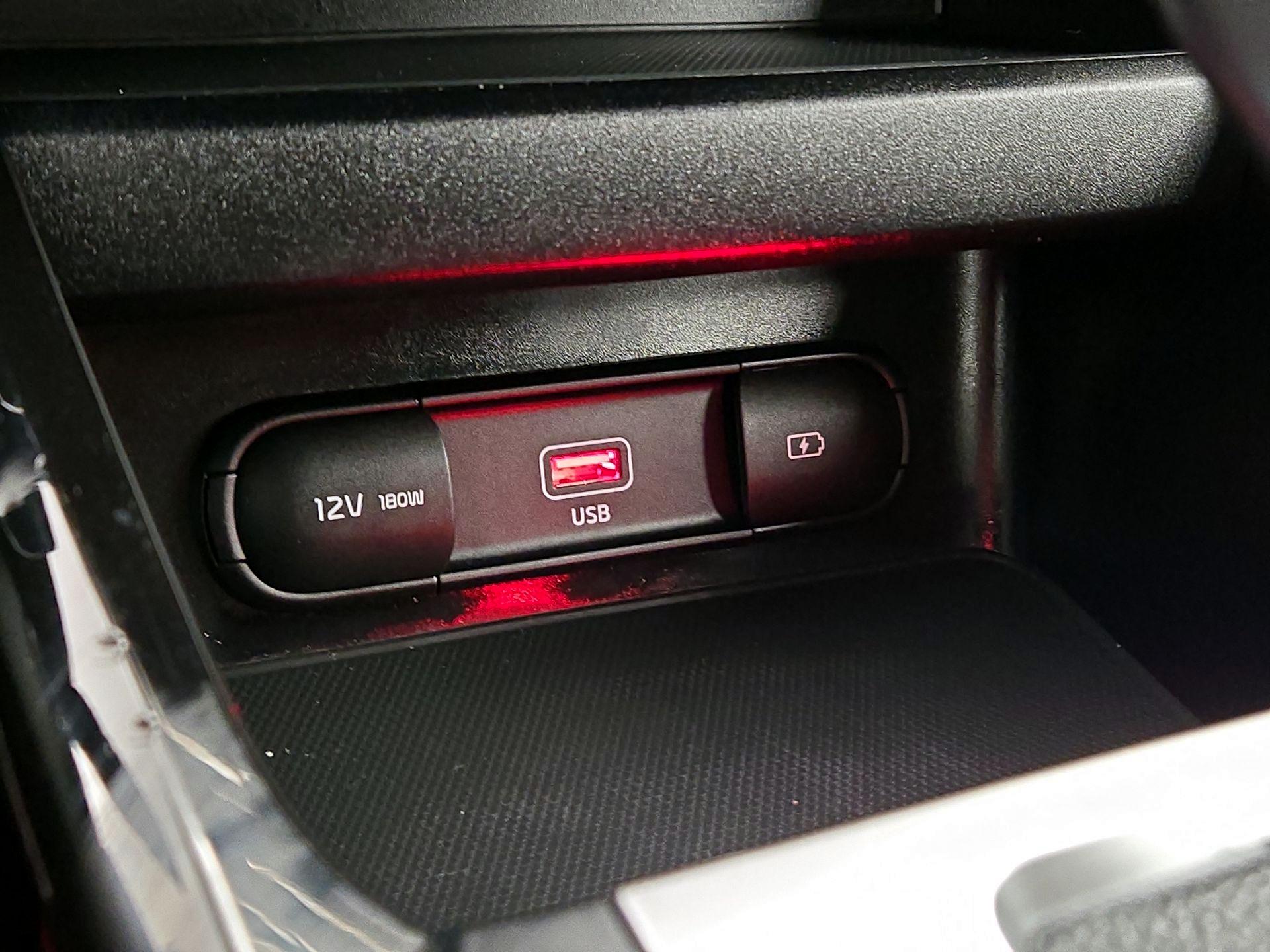 Thumbnail: 2022 Kia Forte - 19