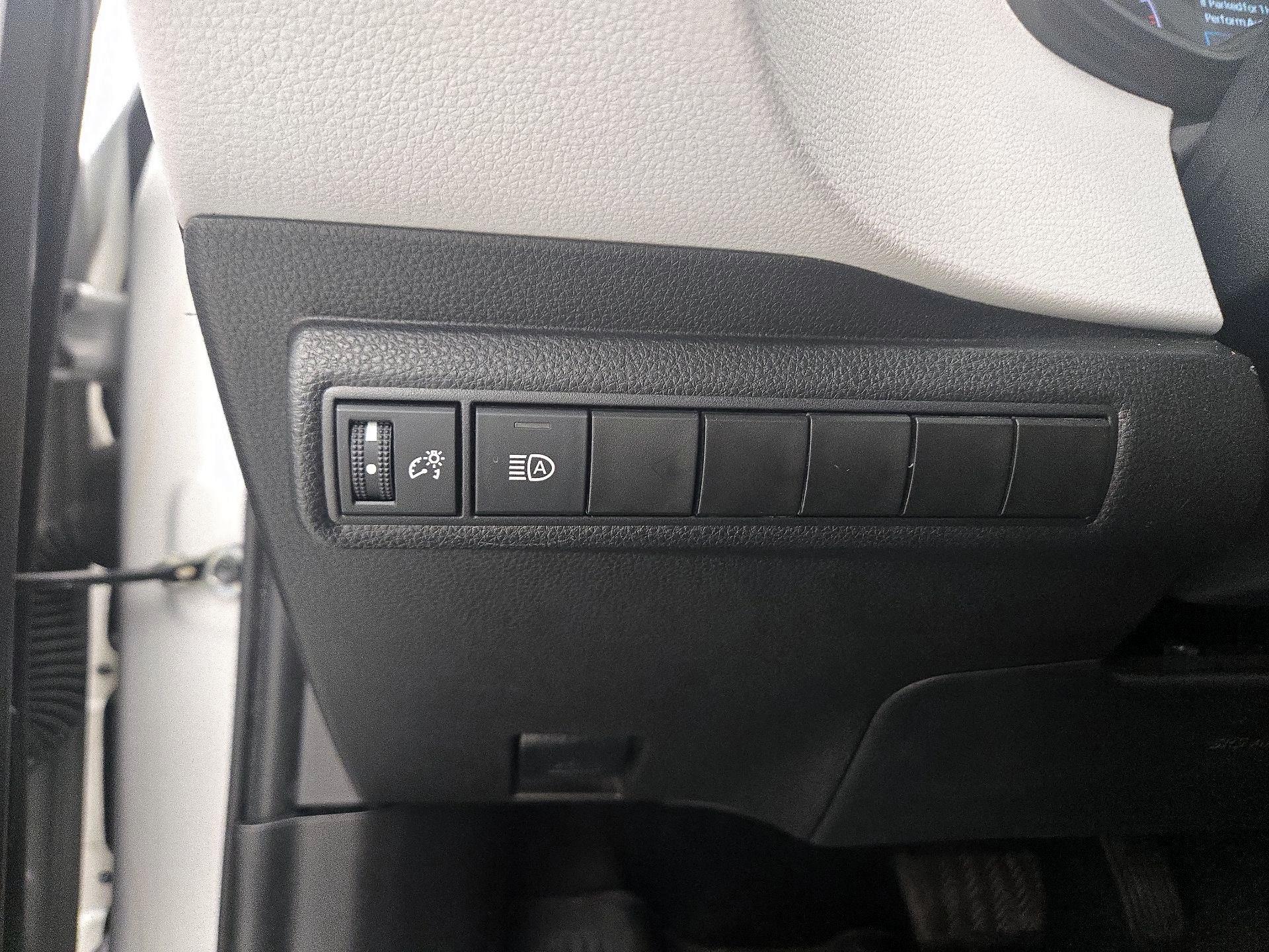 Thumbnail: 2023 Toyota Corolla - 13