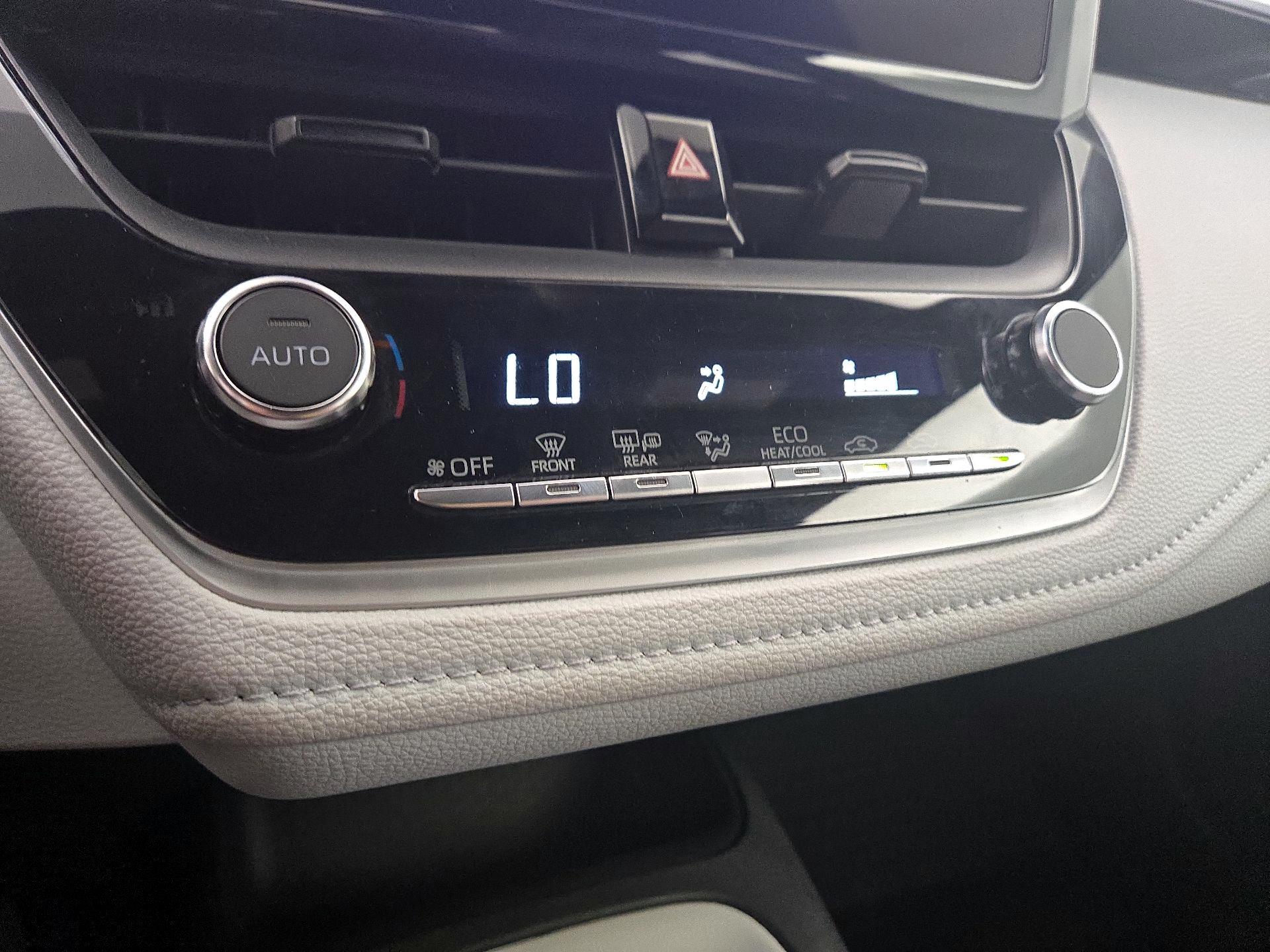 Thumbnail: 2023 Toyota Corolla - 17