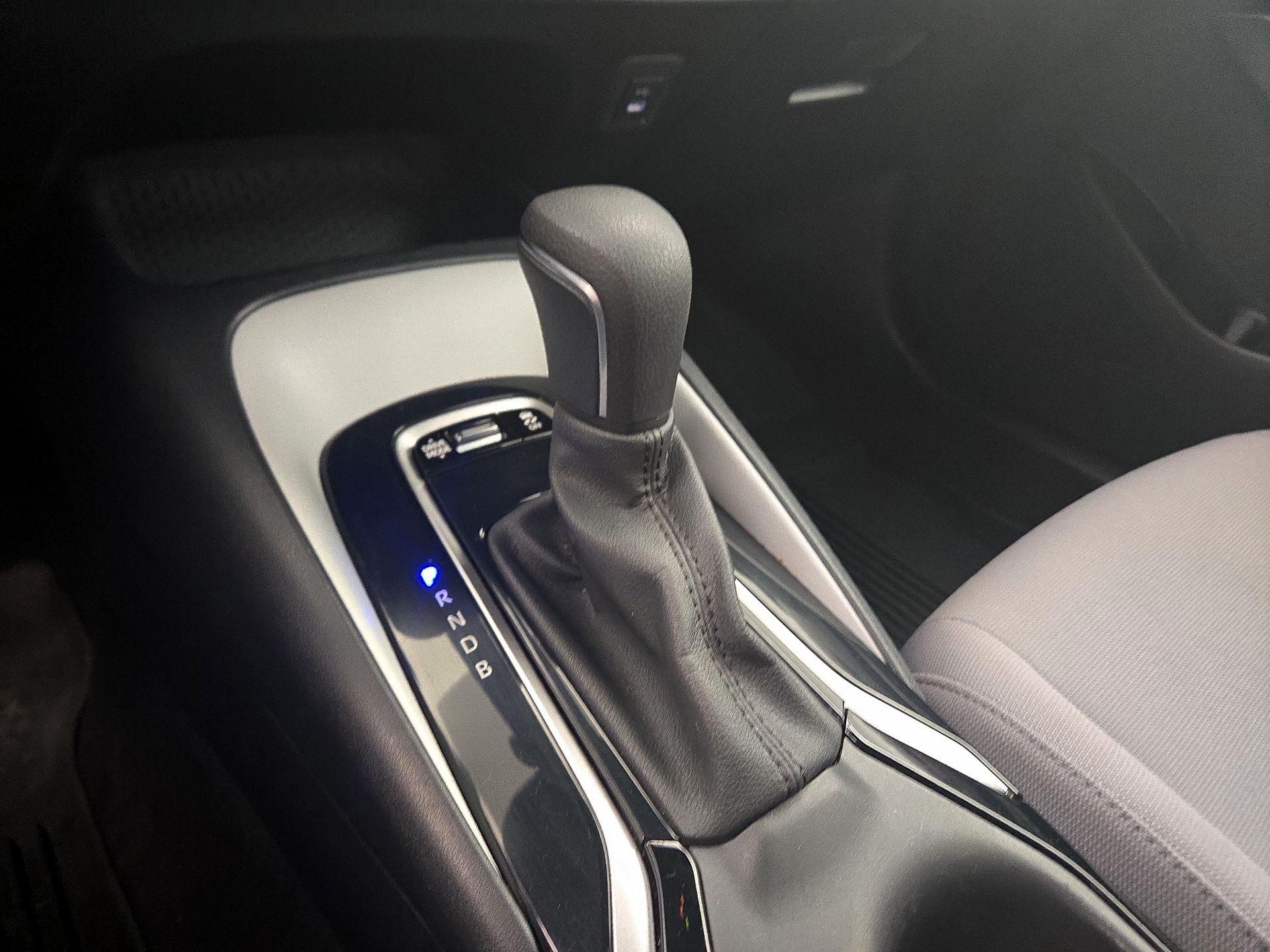 Thumbnail: 2023 Toyota Corolla - 18