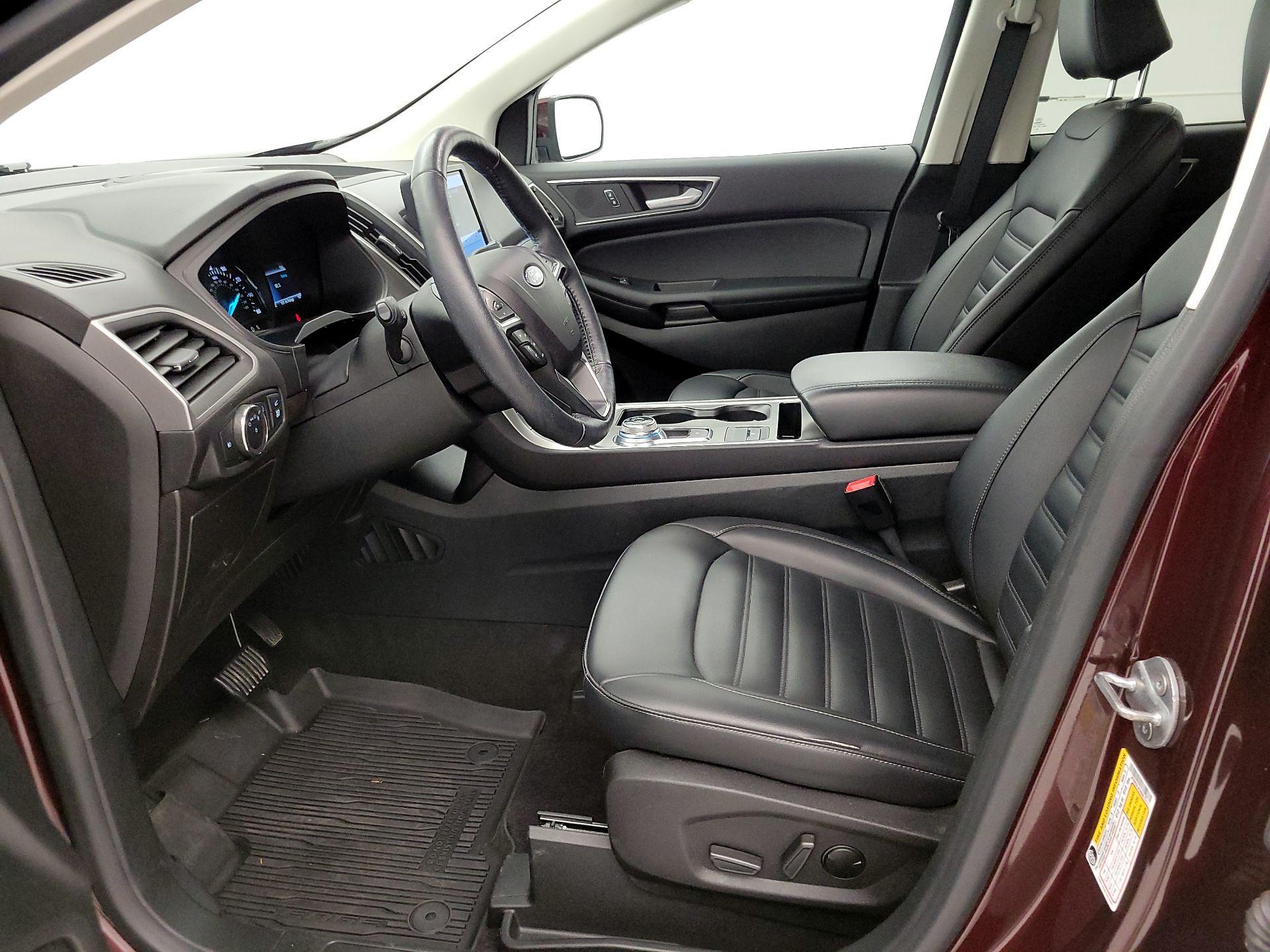 Thumbnail: 2022 Ford Edge - 11