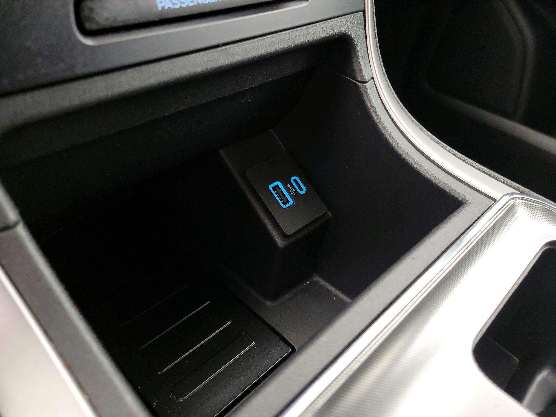 Thumbnail: 2022 Ford Edge - 18