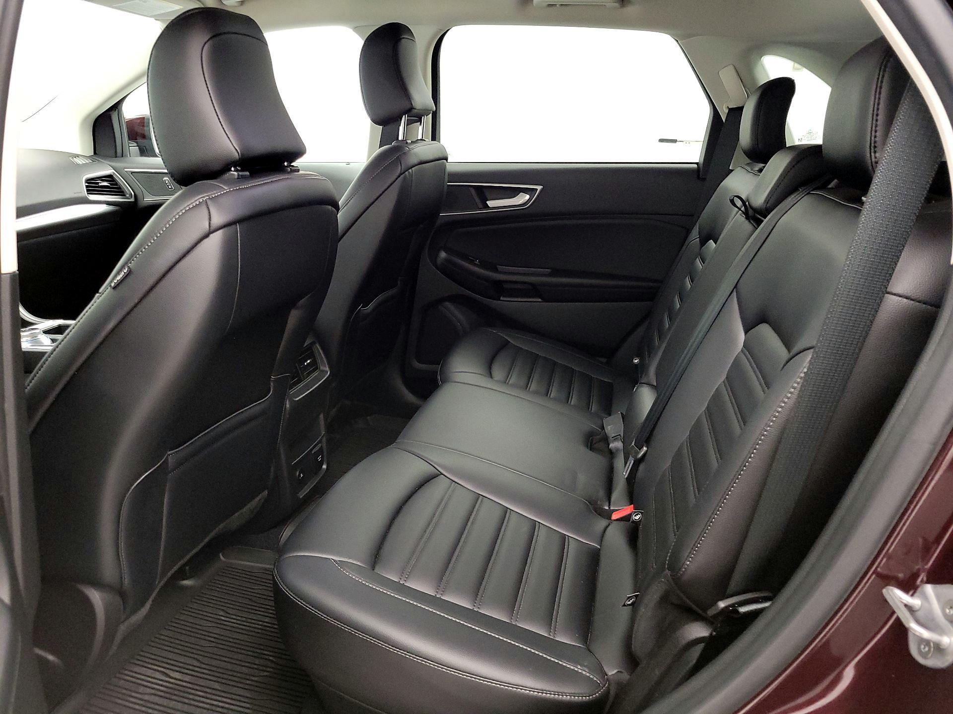 Thumbnail: 2022 Ford Edge - 19