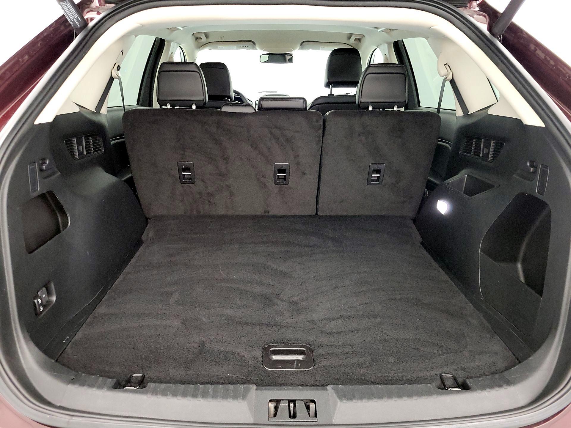 Thumbnail: 2022 Ford Edge - 20